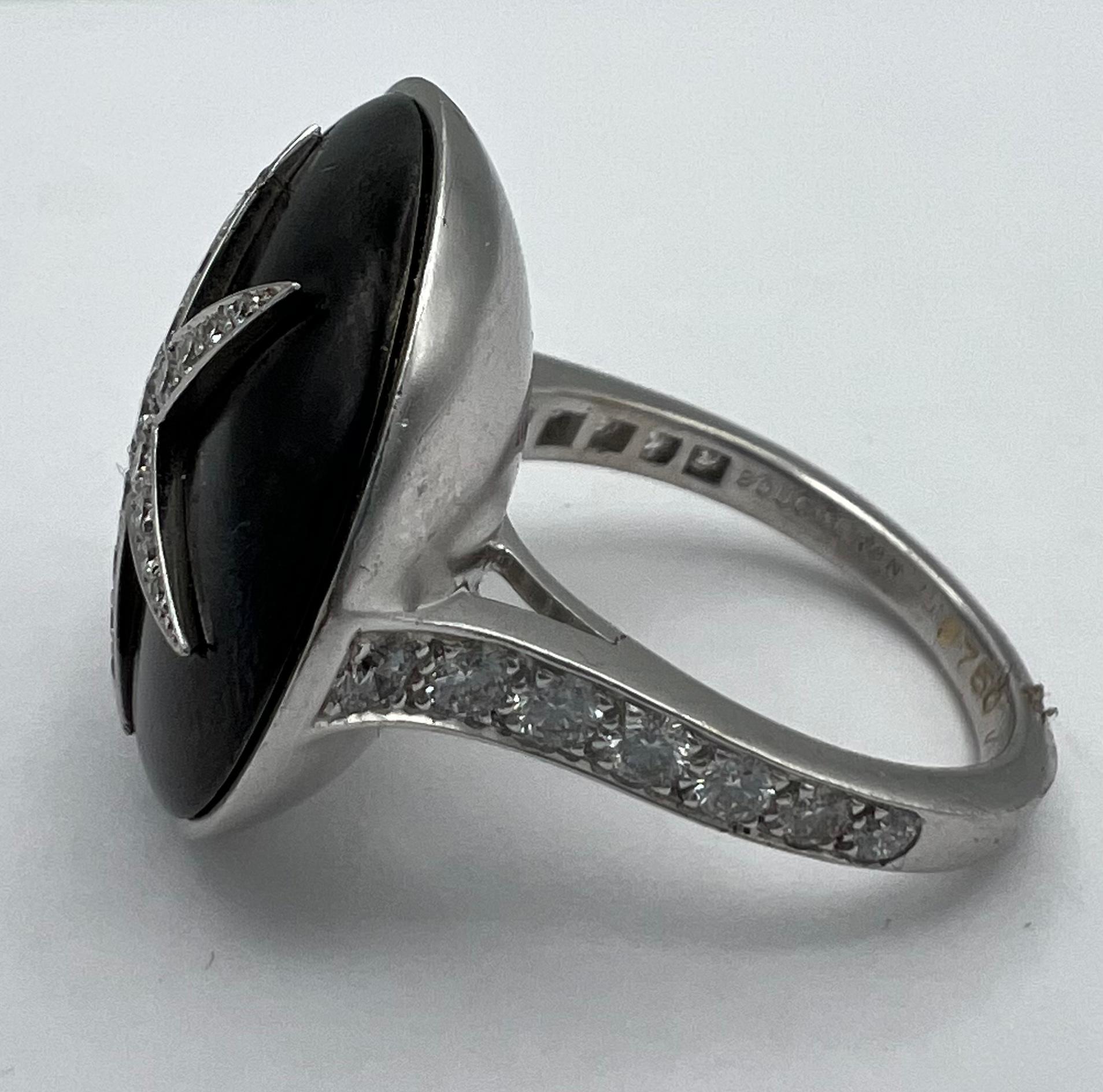 Vintage Boucheron Star Onyx Diamond Ring In Excellent Condition For Sale In Beverly Hills, CA