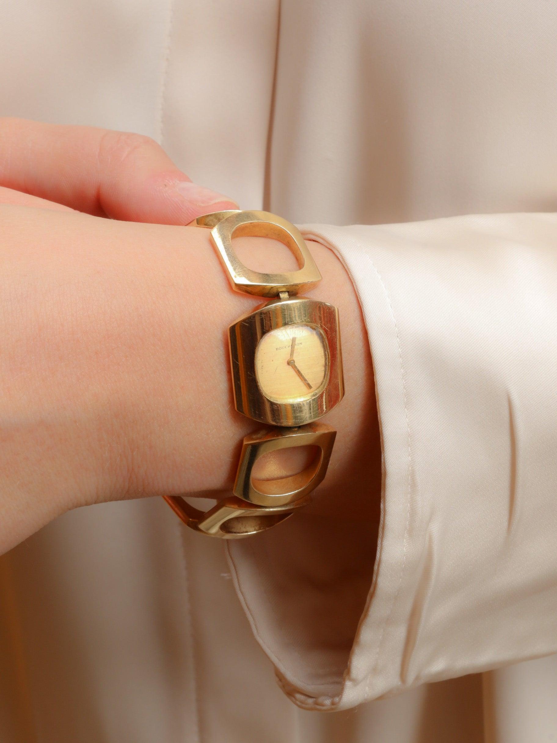 Vintage Boucheron Watch in Yellow Gold with Square Links For Sale 9