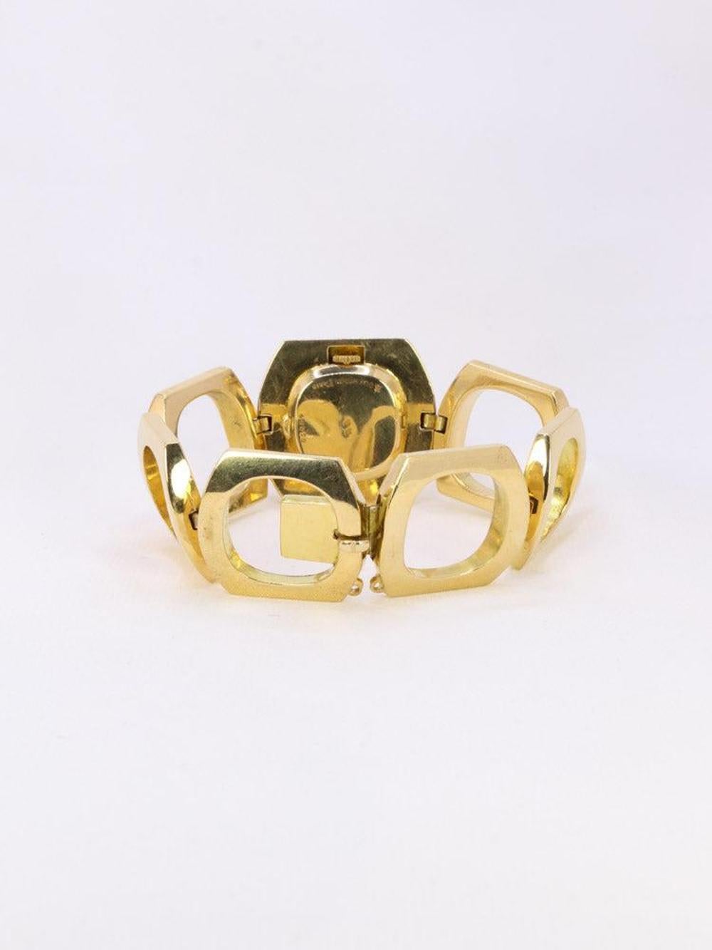 Vintage Boucheron Watch in Yellow Gold with Square Links For Sale 2