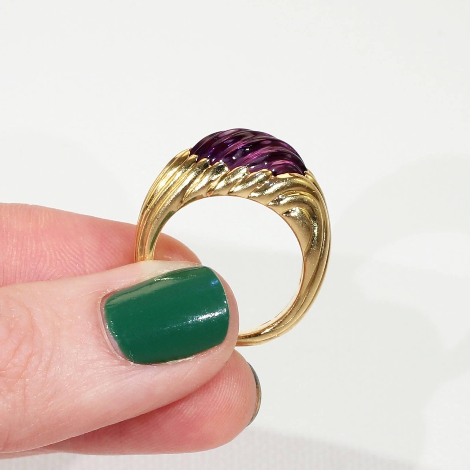 Vintage Boucheron Wavy Amethyst Gold Ring In Excellent Condition For Sale In Middleton, WI