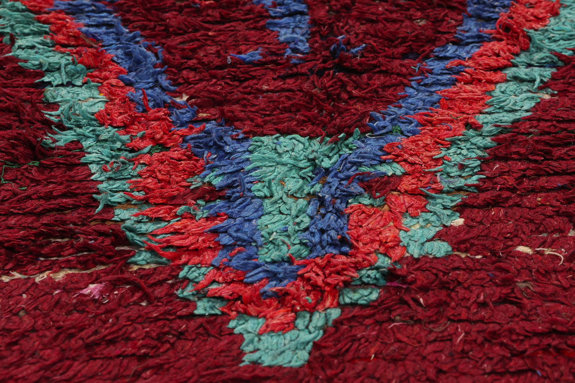 Marokkanischer Boucherouit-Boujad- Rag-Teppich im Vintage-Stil, Nachhaltigkeit trifft auf Cozy Nomad im Zustand „Gut“ im Angebot in Dallas, TX