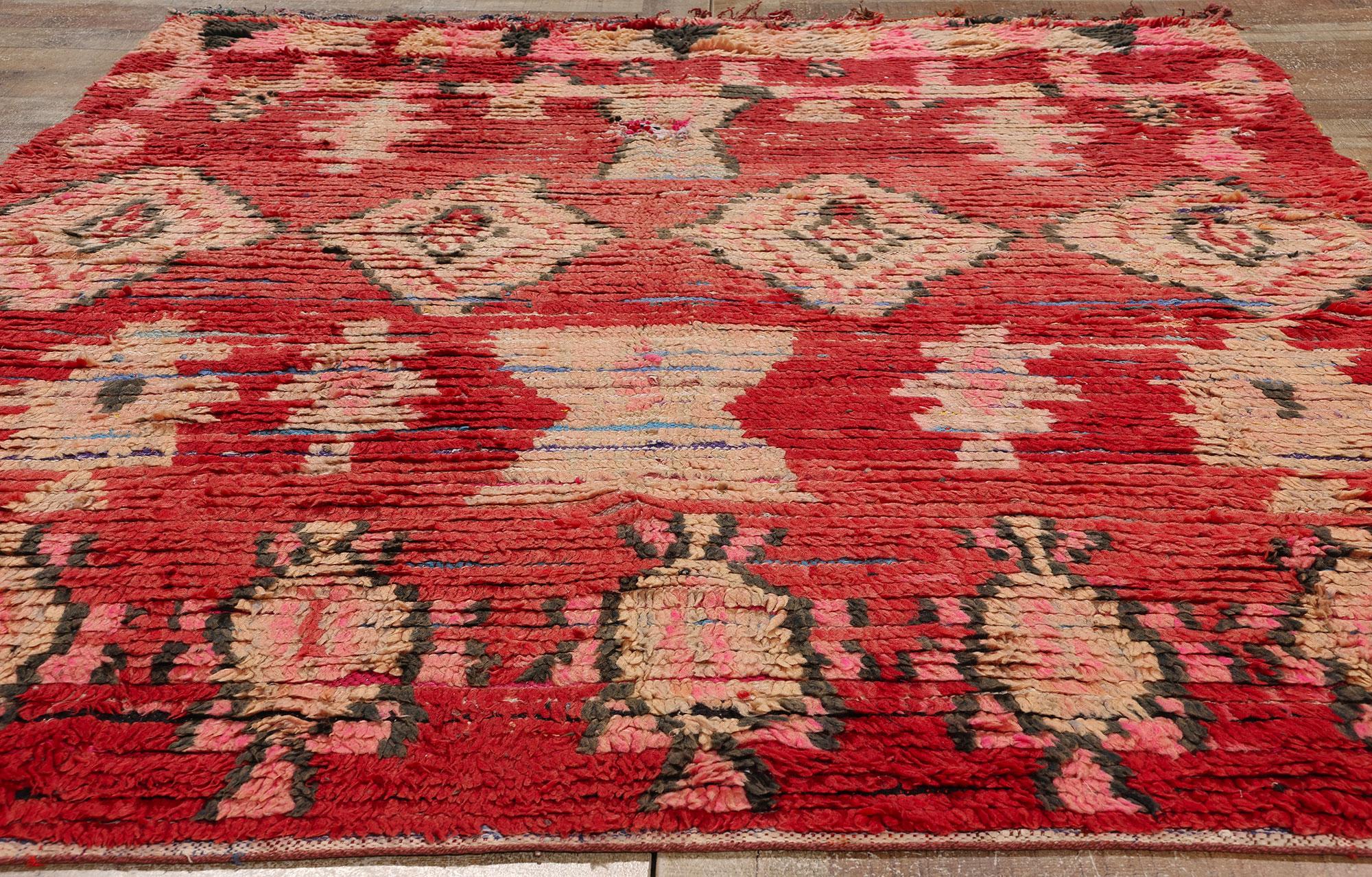 Marokkanischer Boucherouit-Boujad- Rag-Teppich im Vintage-Stil, Nachhaltigkeit trifft auf Cozy Nomad im Angebot 1
