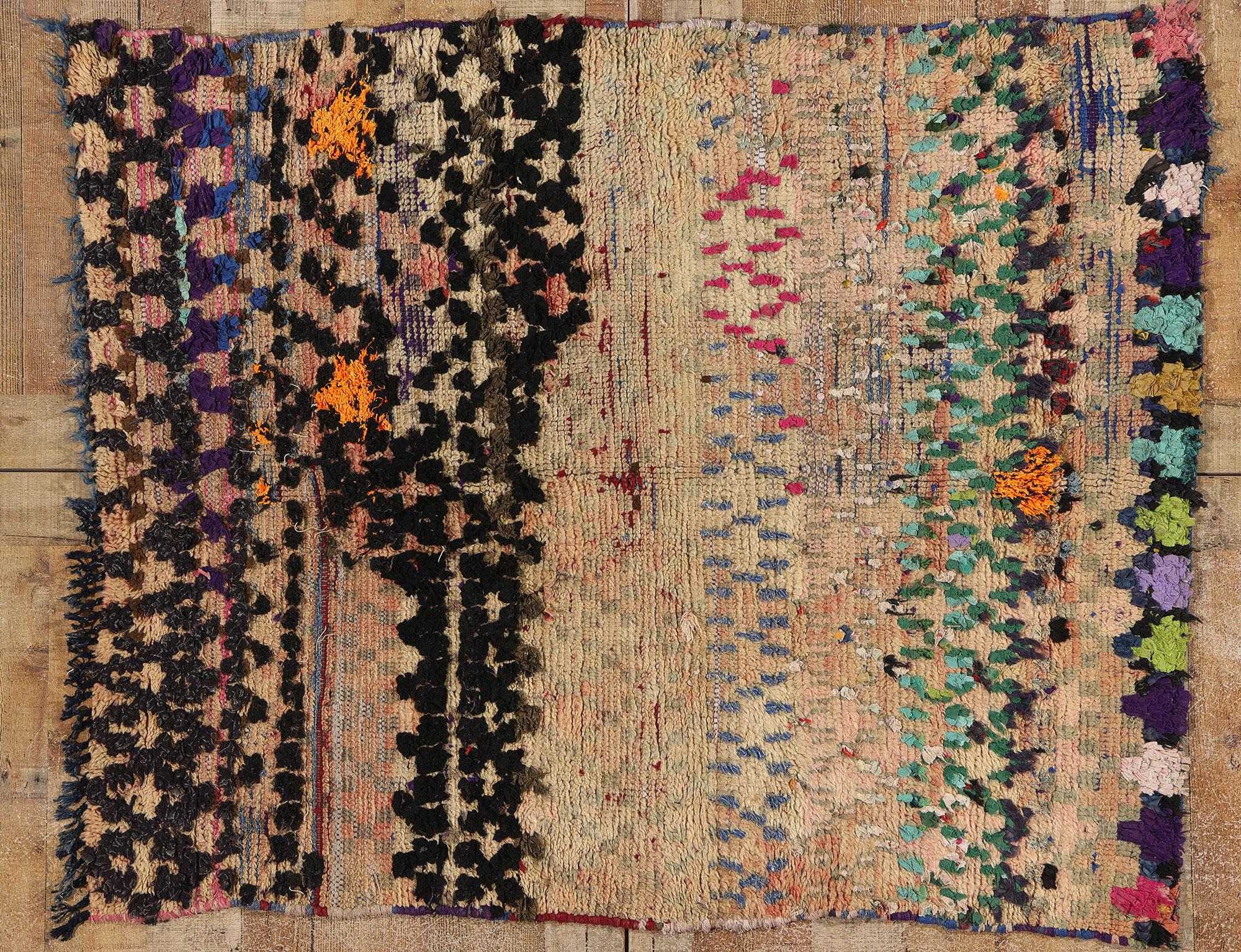 Marokkanischer Boucherouit-Bojad- Rag-Teppich im Vintage-Stil aus Boujad, Sustainability Meets Rustikaler Boho 2