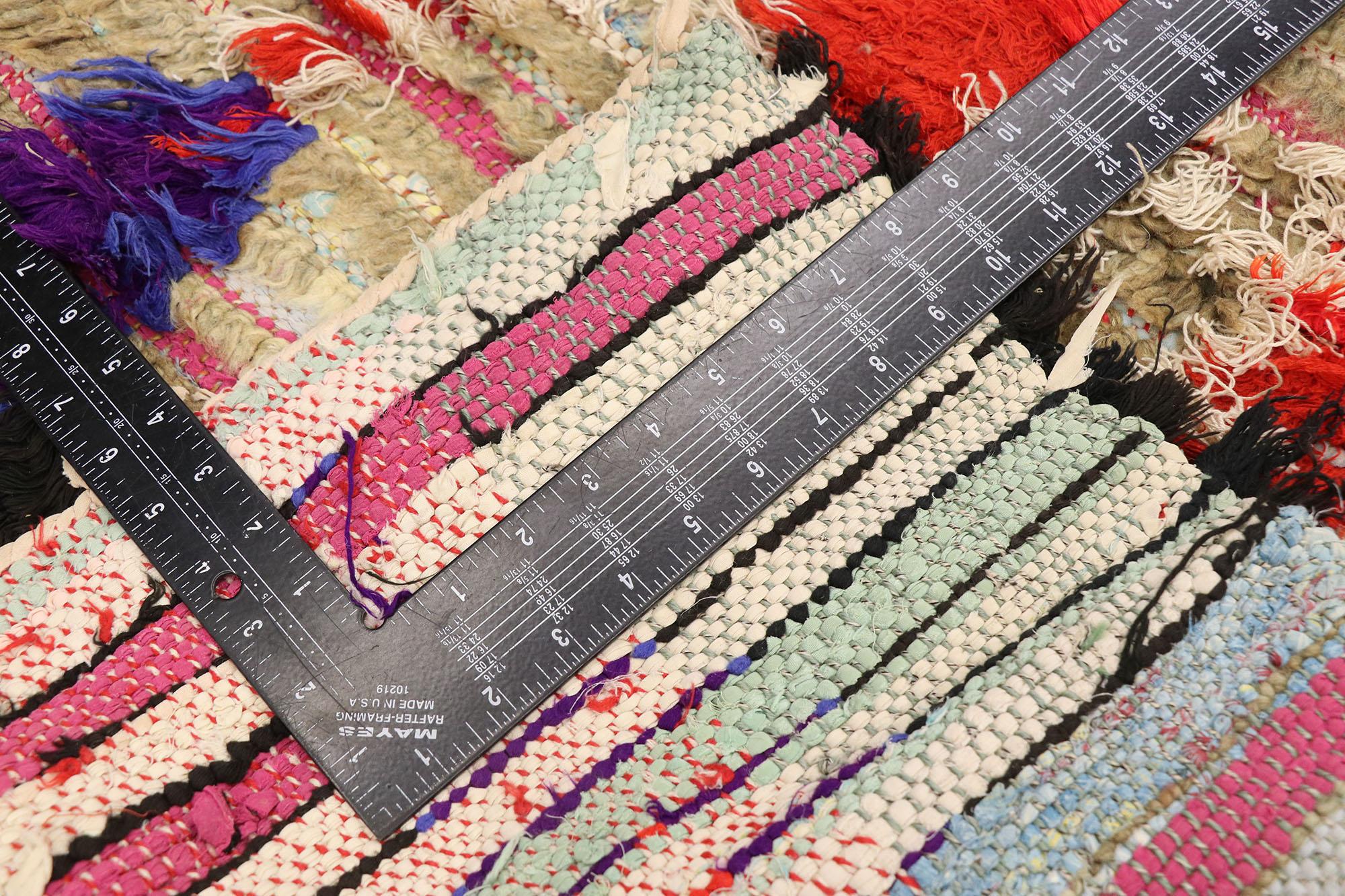 Vintage Moroccan Rug, Wabi-Sabi Boho Meets Sustainable Design In Good Condition In Dallas, TX