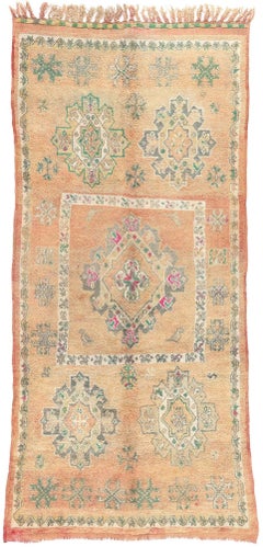 Marokkanischer Vintage-Teppich Boujad, biophiles Design trifft auf sonnengebräunte Eleganz