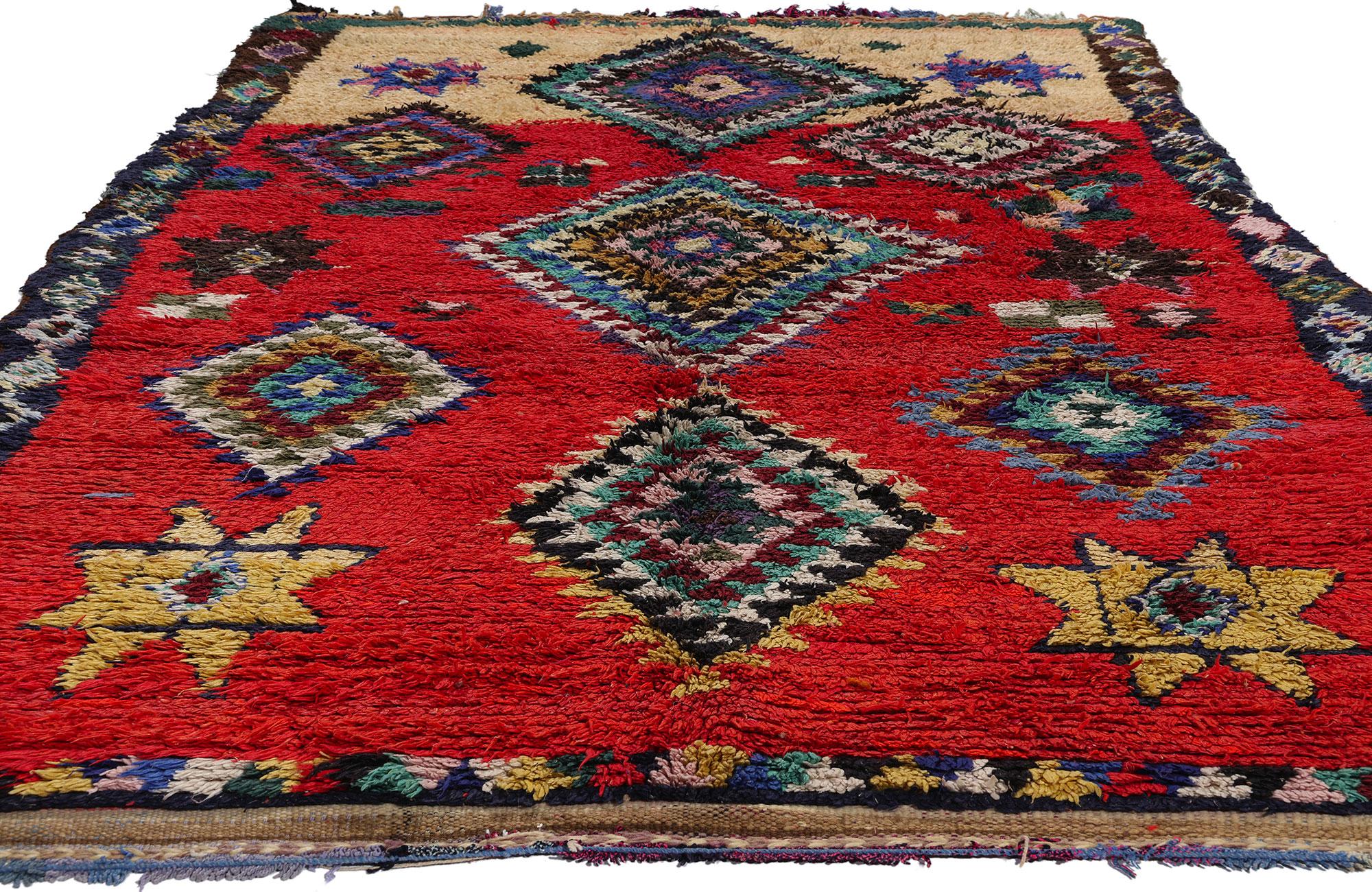 Marokkanischer Boujad-Teppich im Vintage-Stil, Bohemian Chic Meets Tribal Allure, Boujad (Böhmisch) im Angebot