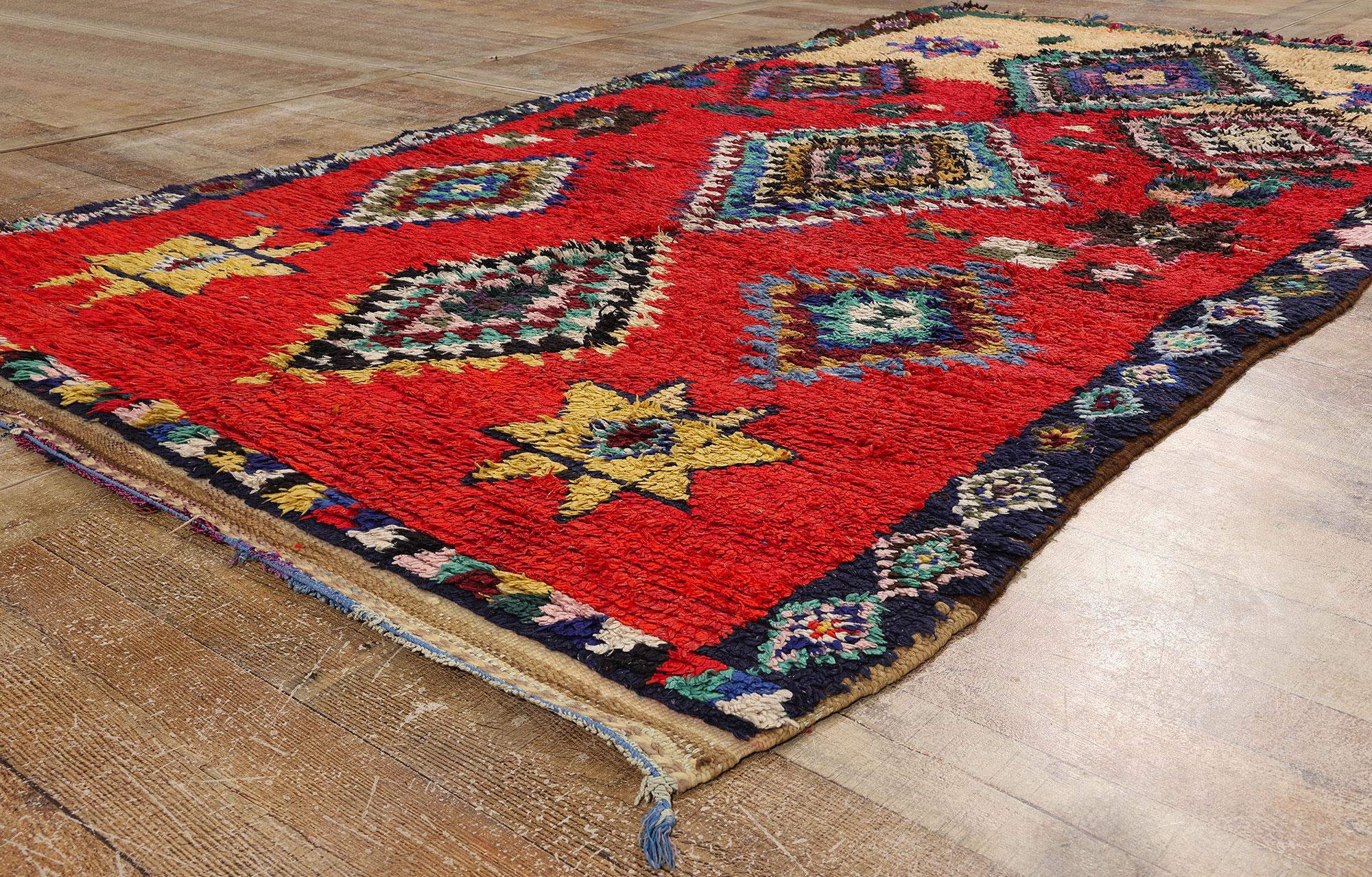 Marokkanischer Boujad-Teppich im Vintage-Stil, Bohemian Chic Meets Tribal Allure, Boujad (Wolle) im Angebot