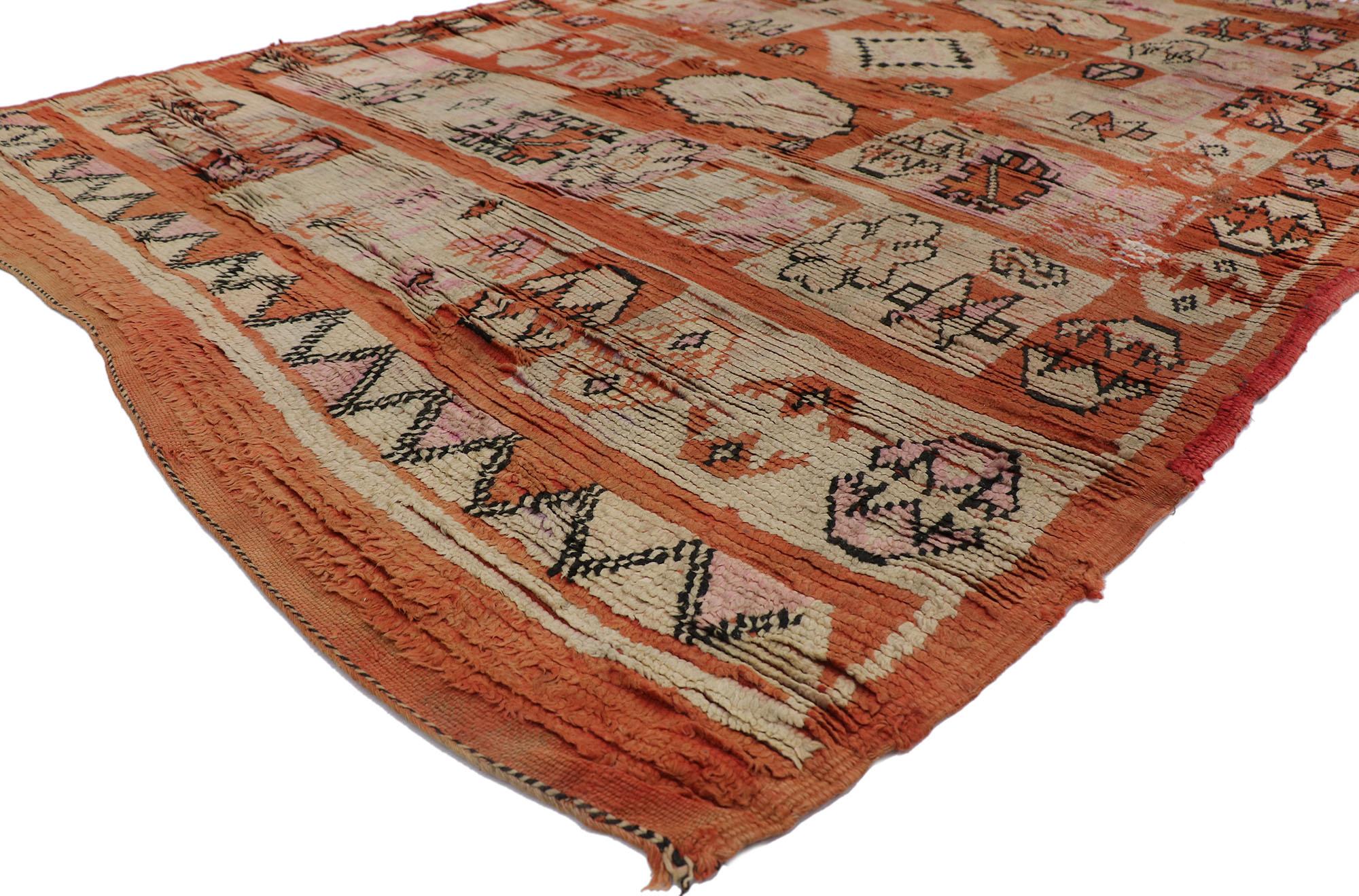21448 Vintage Boujad Moroccan rug, 06'00 x 08'06.