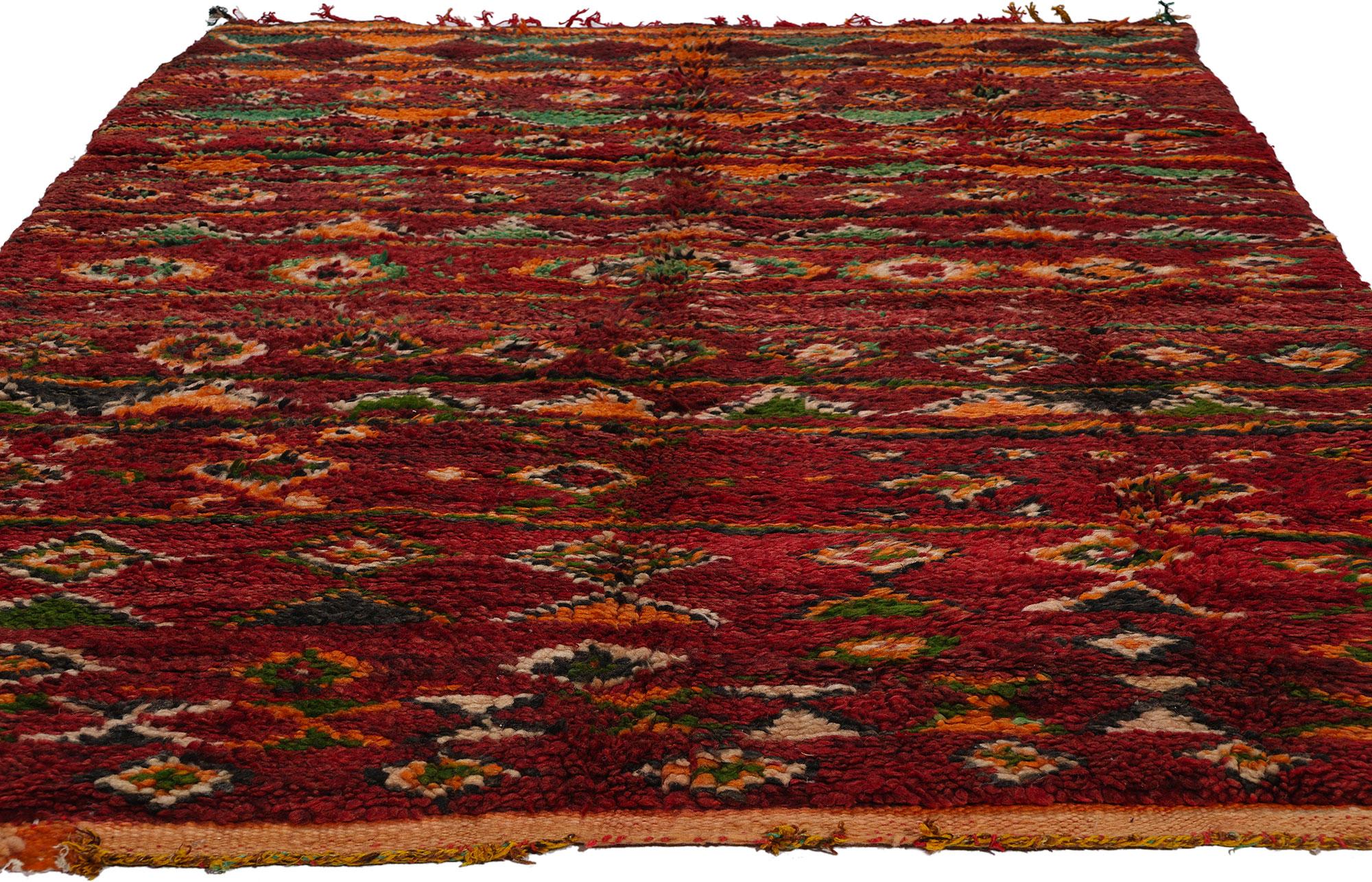Mid-Century Modern Vintage Boujad Moroccan Rug, Cozy Nomad Meets Southwest Bohemian For Sale