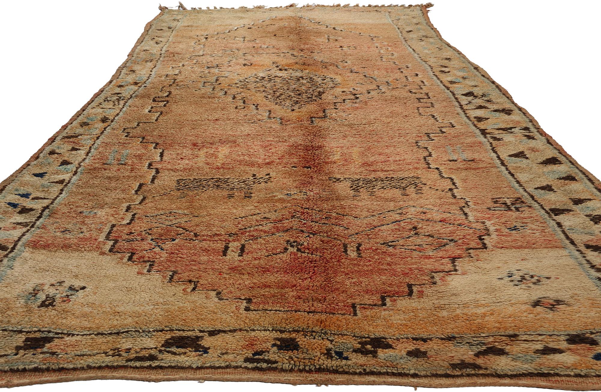 Boujad Marokkanischer Vintage-Teppich, Moderner Boujad-Teppich, Desert Meets Southwest Boho Chic (Böhmisch) im Angebot