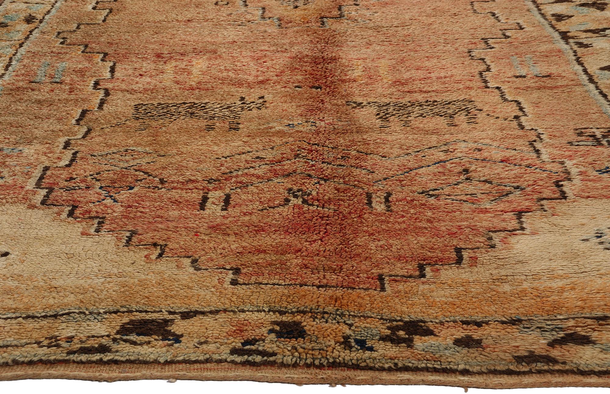 Boujad Marokkanischer Vintage-Teppich, Moderner Boujad-Teppich, Desert Meets Southwest Boho Chic (Handgeknüpft) im Angebot