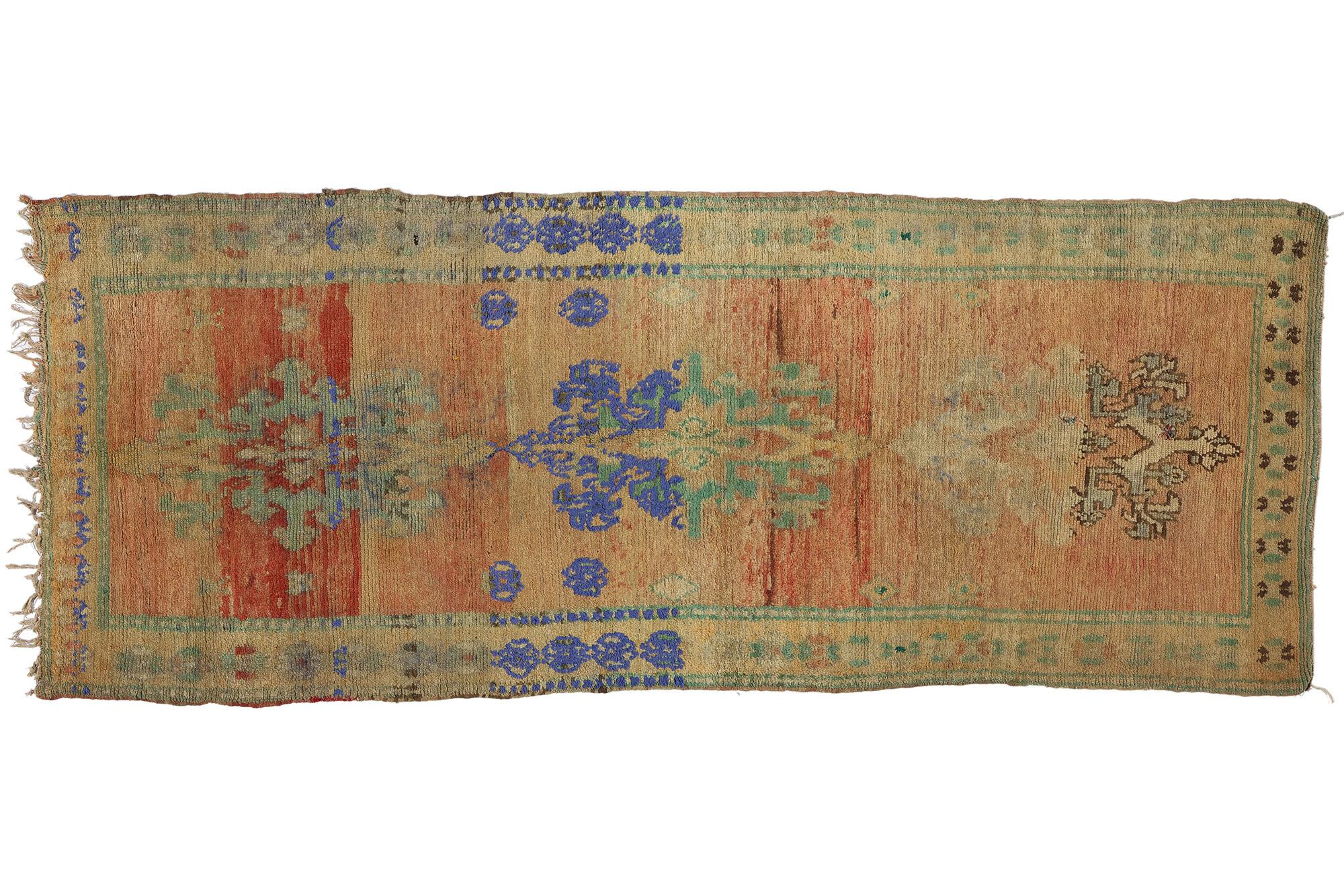 Marokkanischer Vintage-Teppich Boujad, rustikaler Boho-Chic trifft auf sonnendurchflutete Eleganz im Angebot 3