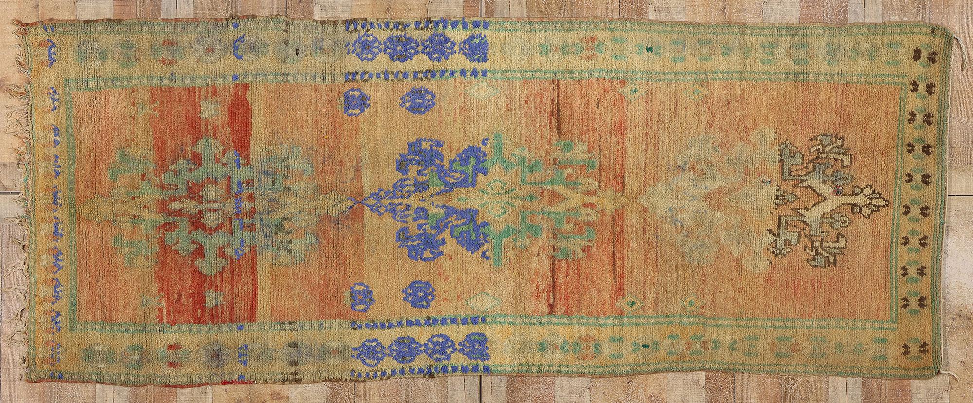 Marokkanischer Vintage-Teppich Boujad, rustikaler Boho-Chic trifft auf sonnendurchflutete Eleganz im Angebot 2
