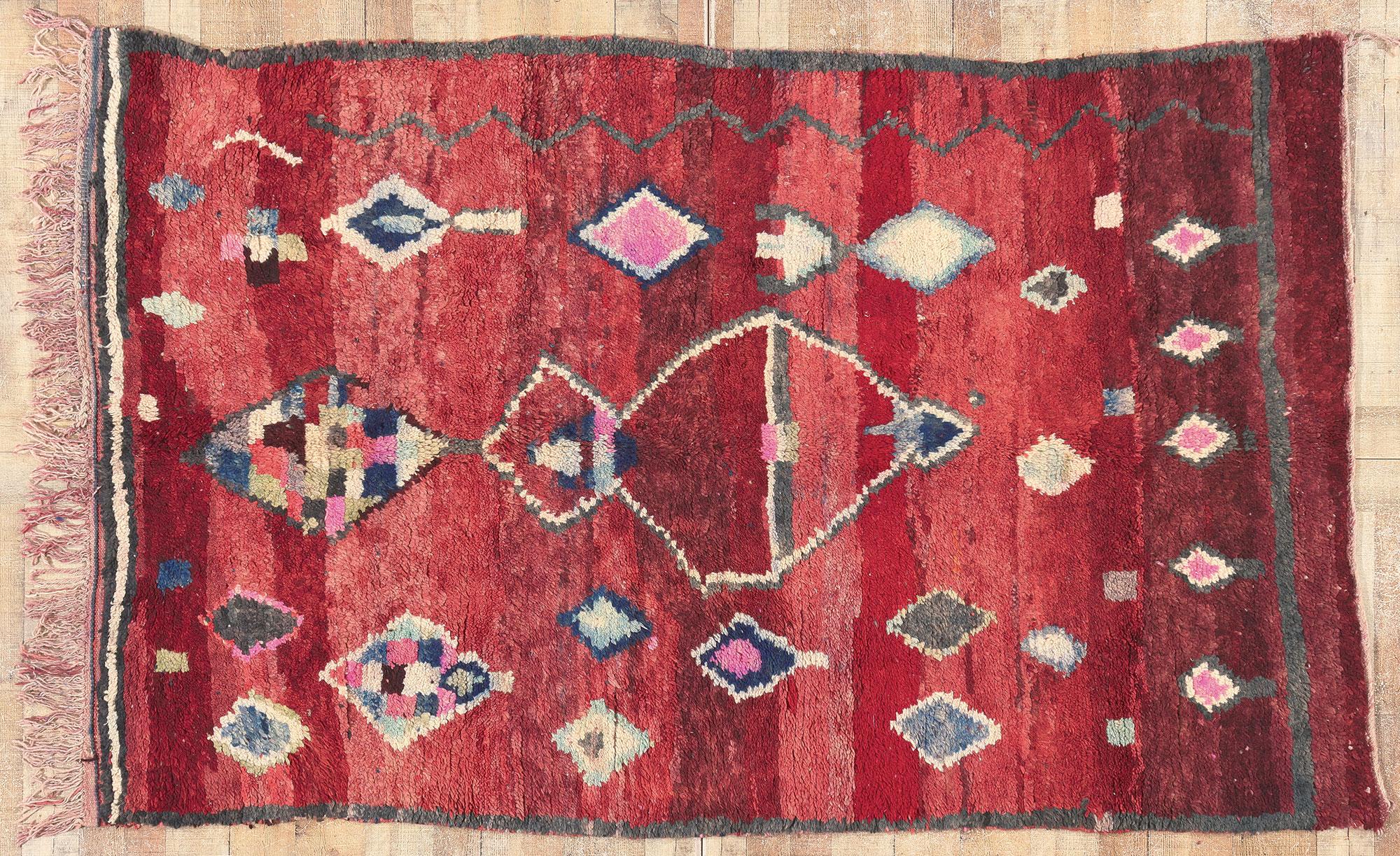 Vintage Boujad Moroccan Rug, Tribal Enchantment Meets Cozy Nomad For Sale 3