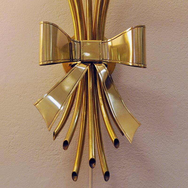 Vintage Bouquet Modern Design Brass Wall Lamp Pair from the 1940s For Sale 2
