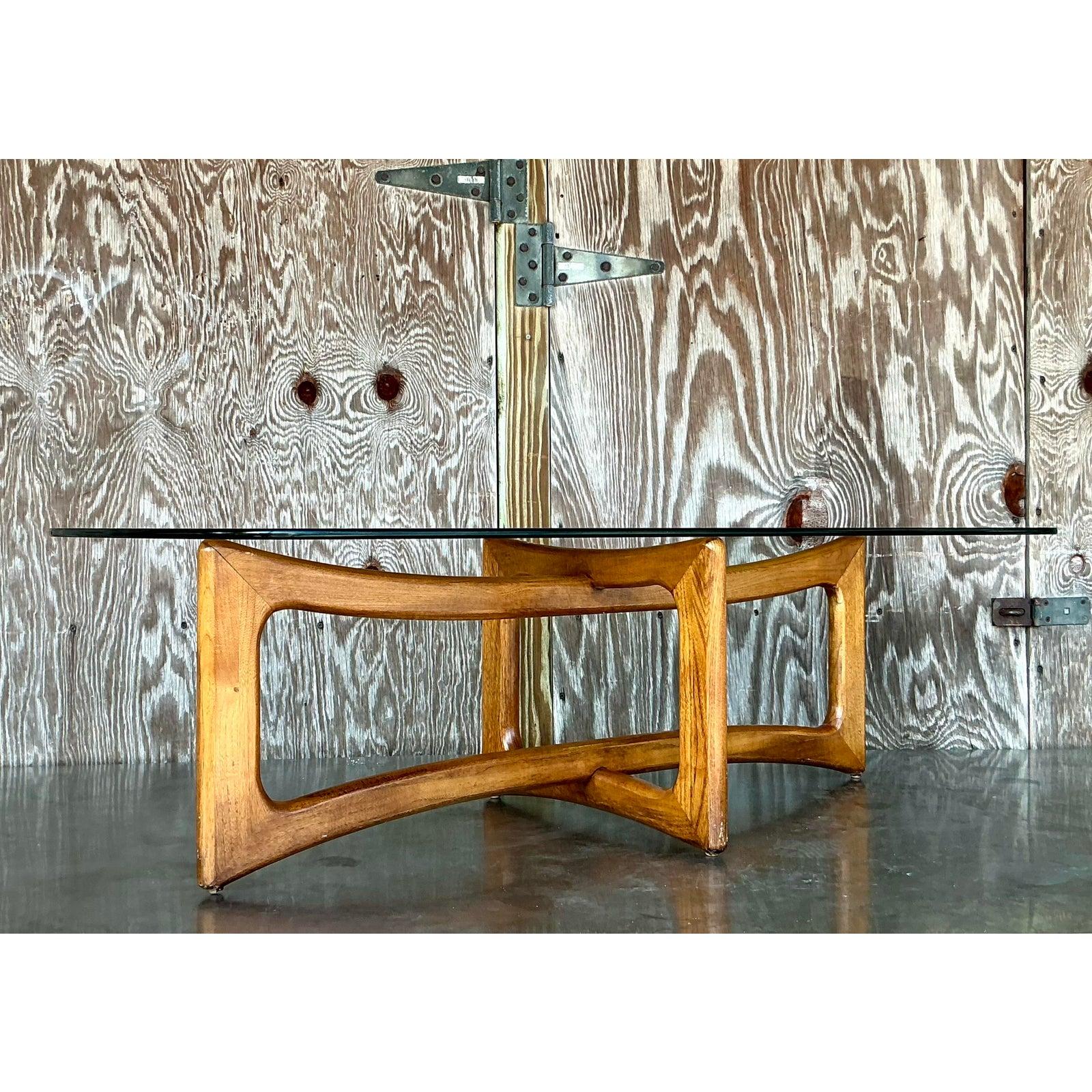 Table basse vintage nœud papillon d'après Adrian Pearsall en vente 3