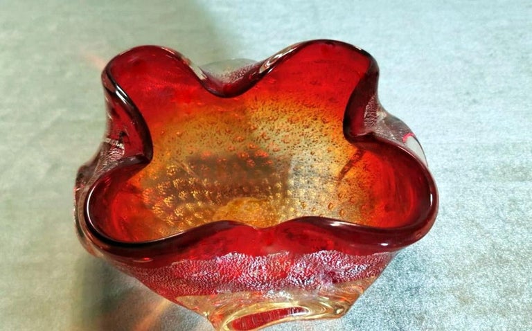 Italian Vintage Bowl or Ashtray in Red Murano Glass and Gold Spangles For Sale