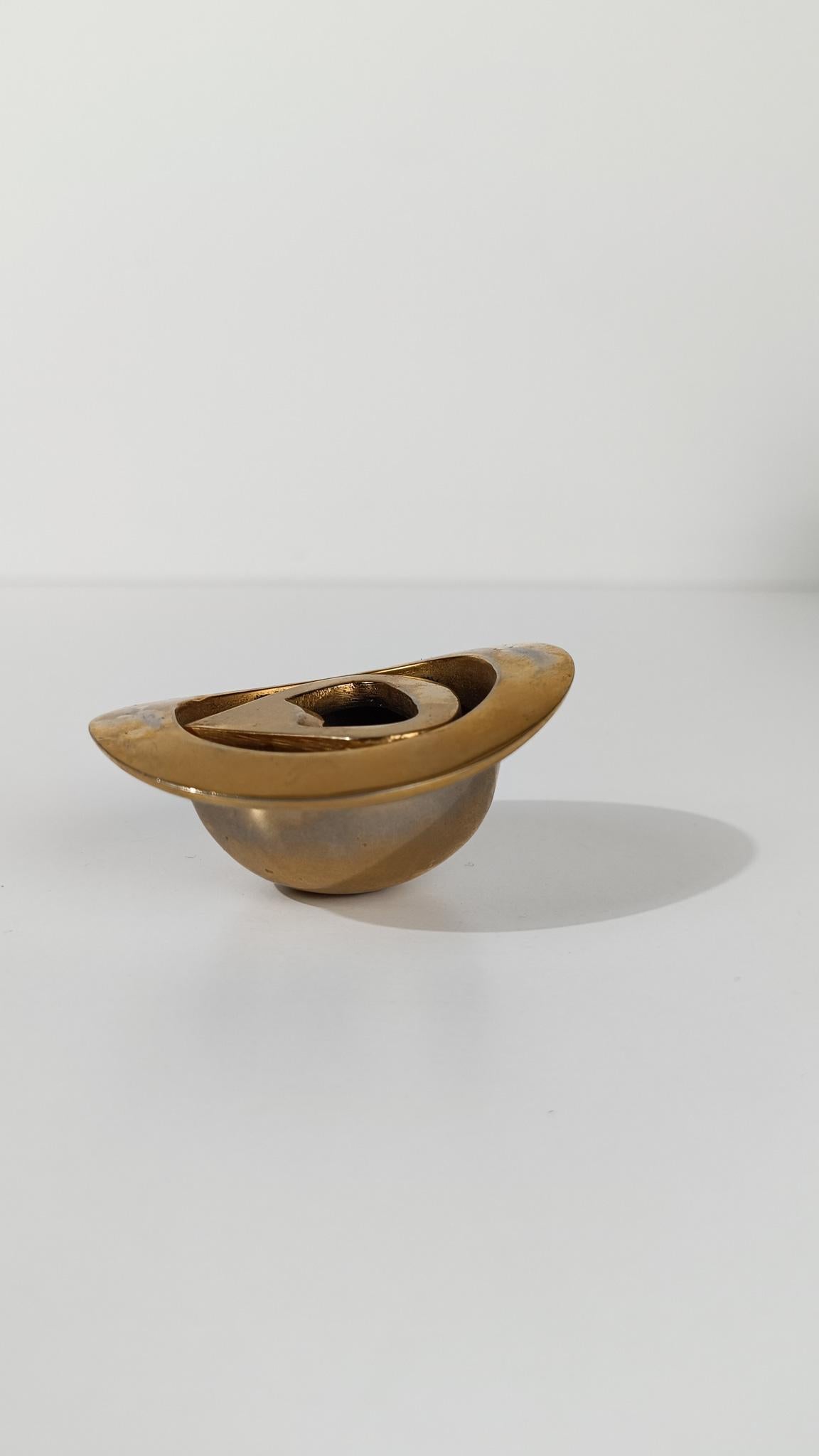 Vintage Bowler / Derby Hut Flaschenöffner in schweren massivem vergoldetem Messing, 70er Jahre im Angebot 3