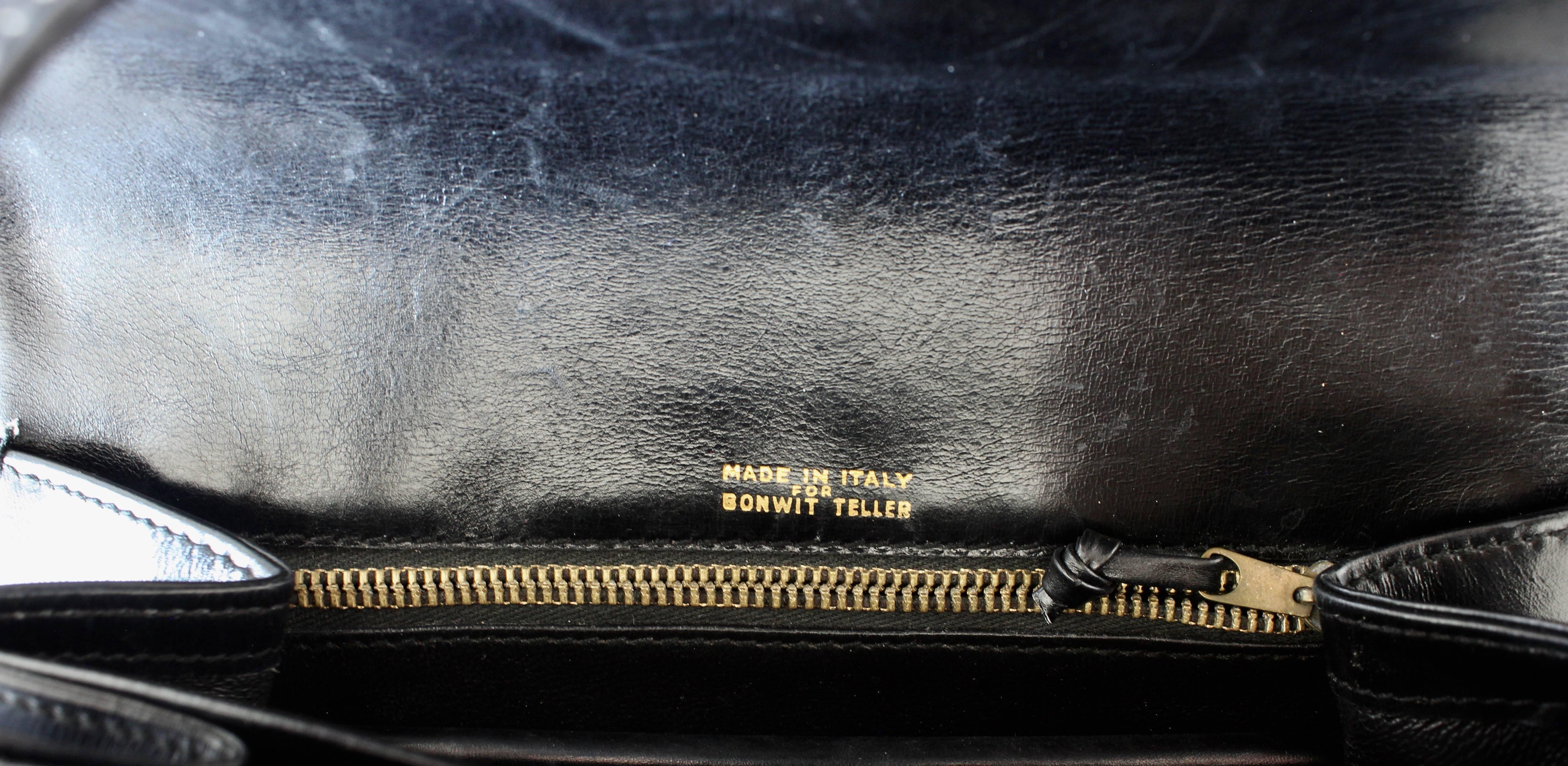 Bonwit Teller Leather Handbag with Bakelite Hardware Vintage 60s Made in Italy 5