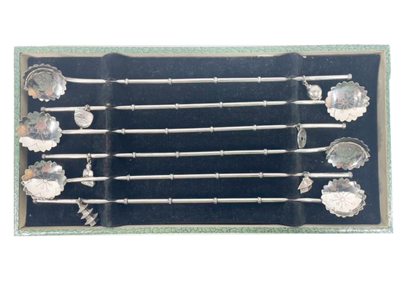 Vintage Box Set von sechs Cocktail Sipper Stir Löffel in Silber (Moderne der Mitte des Jahrhunderts) im Angebot