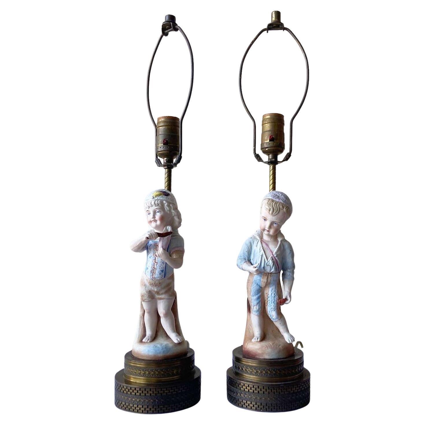 Vintage Junge und Mädchen Figur Tischlampen im Angebot