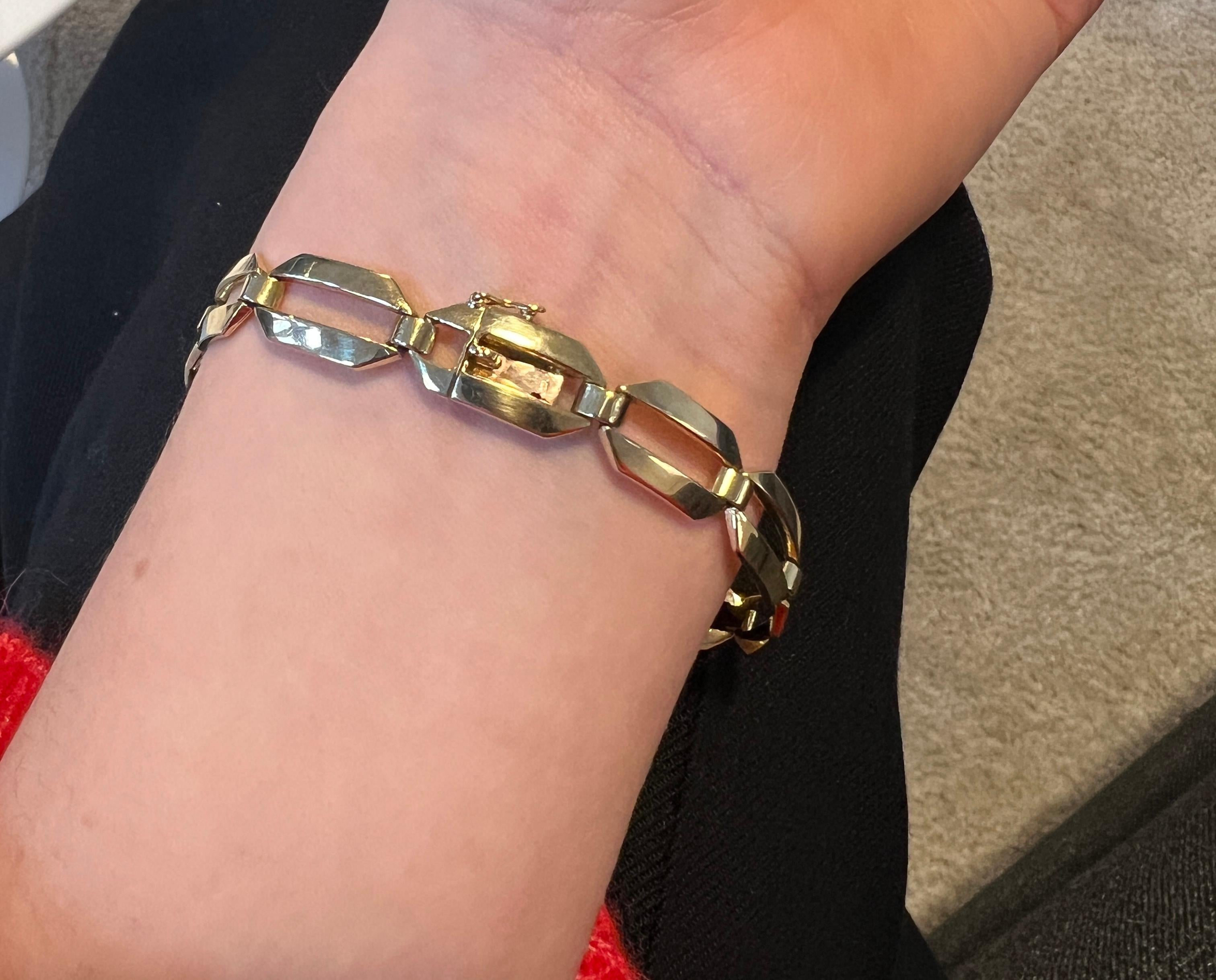 Vintage Bracelet Circa 50 Yellow Gold 18 Carats For Sale 5