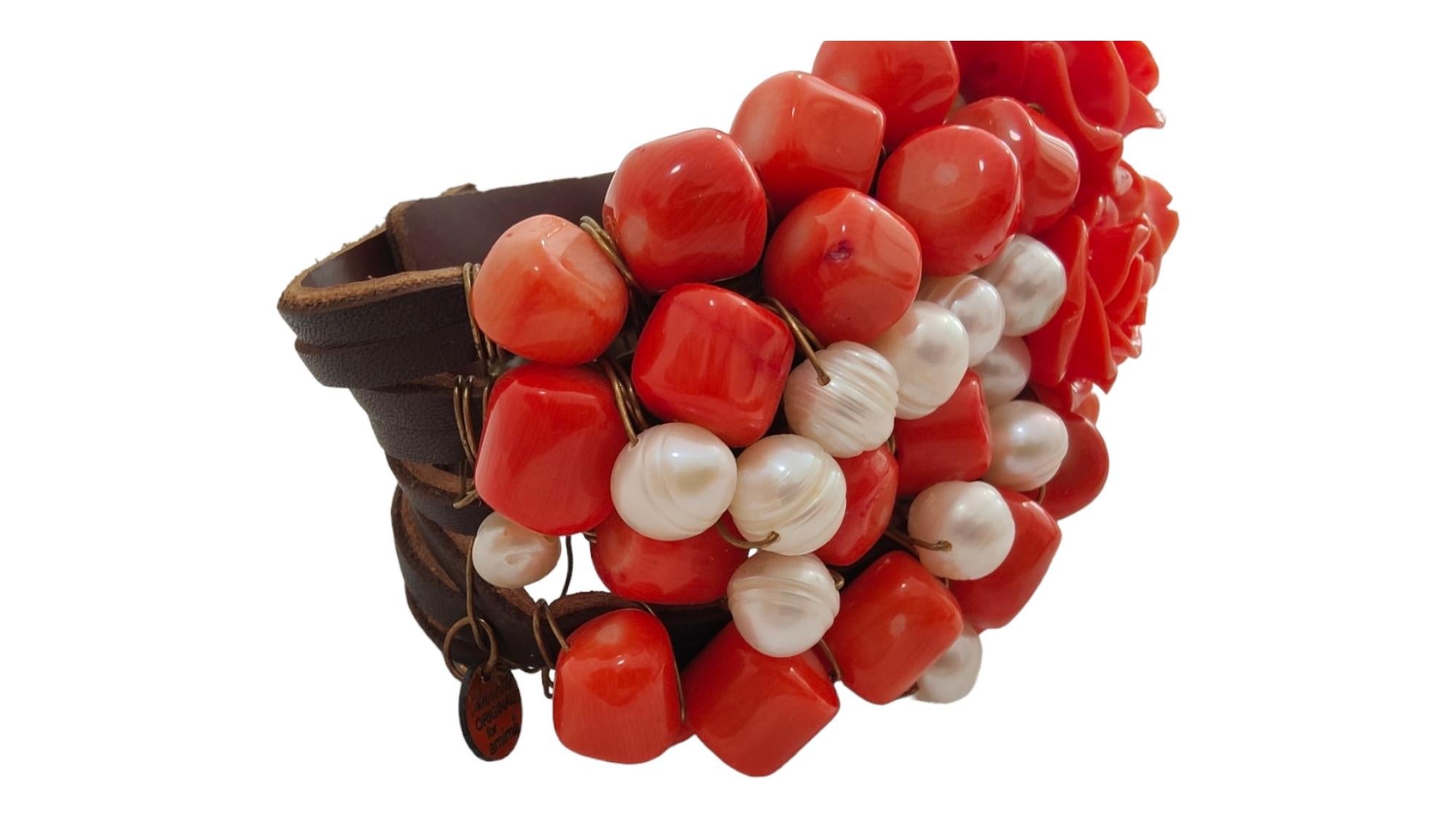 Vintage Bracelet In Carved Red Coral And pearl Beads For Sale 1