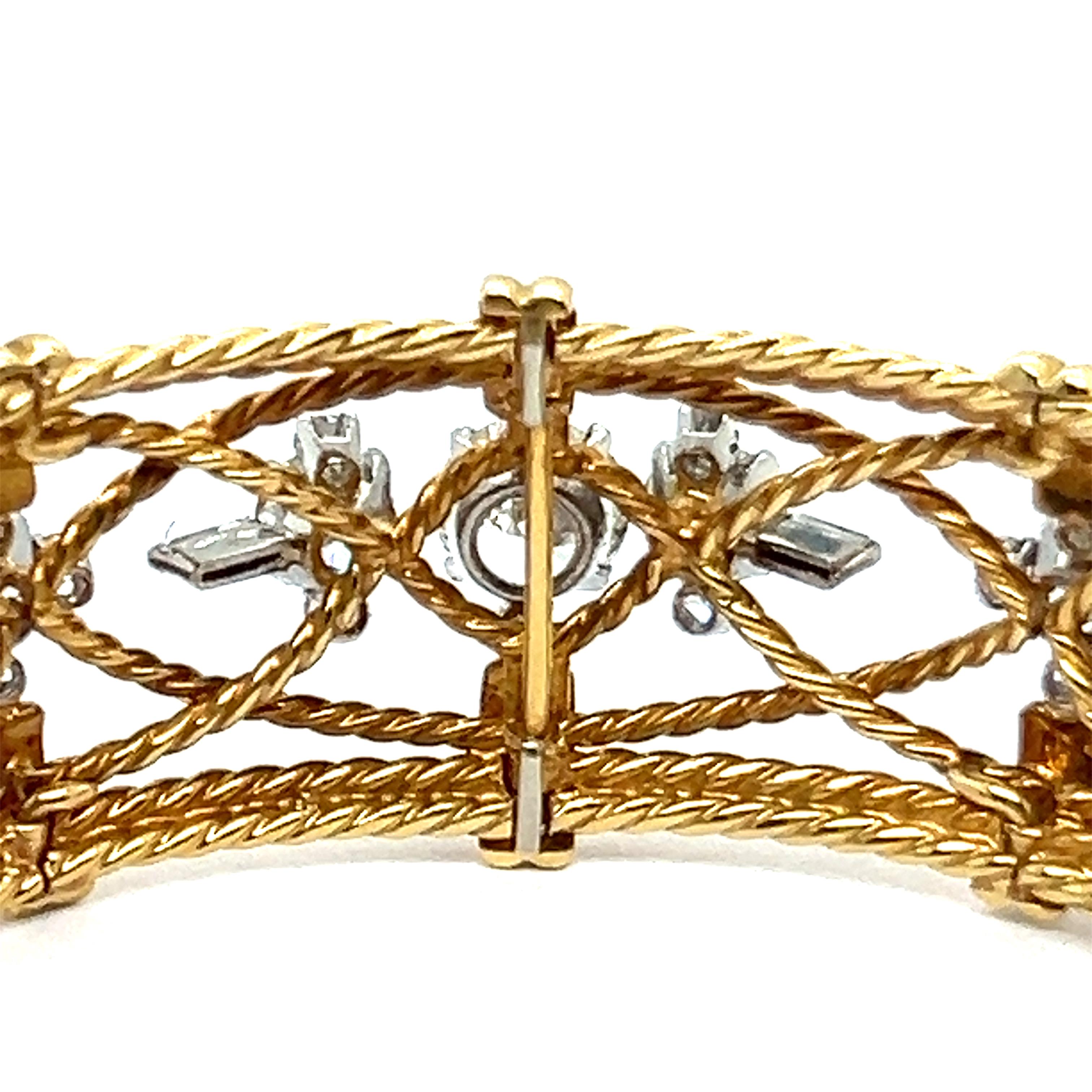 Modern Vintage Bracelet with Diamonds in 18 Karat Gold by Gübelin For Sale