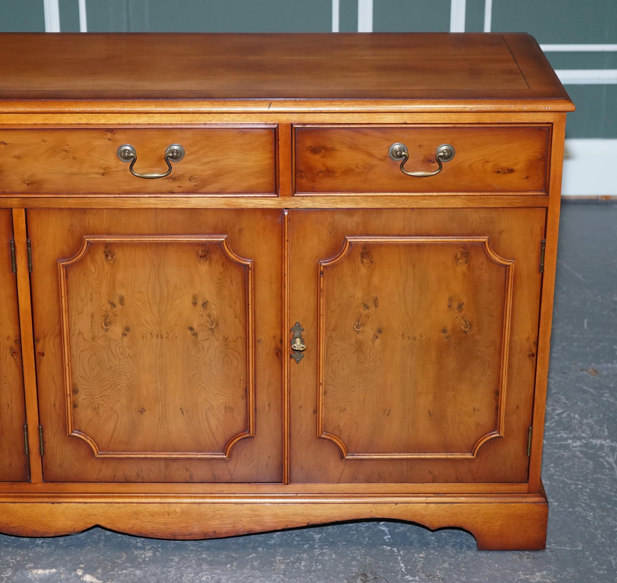 Vintage Bradley Burr Yew Wood Four Door Sideboard Cupboard In Good Condition For Sale In Pulborough, GB