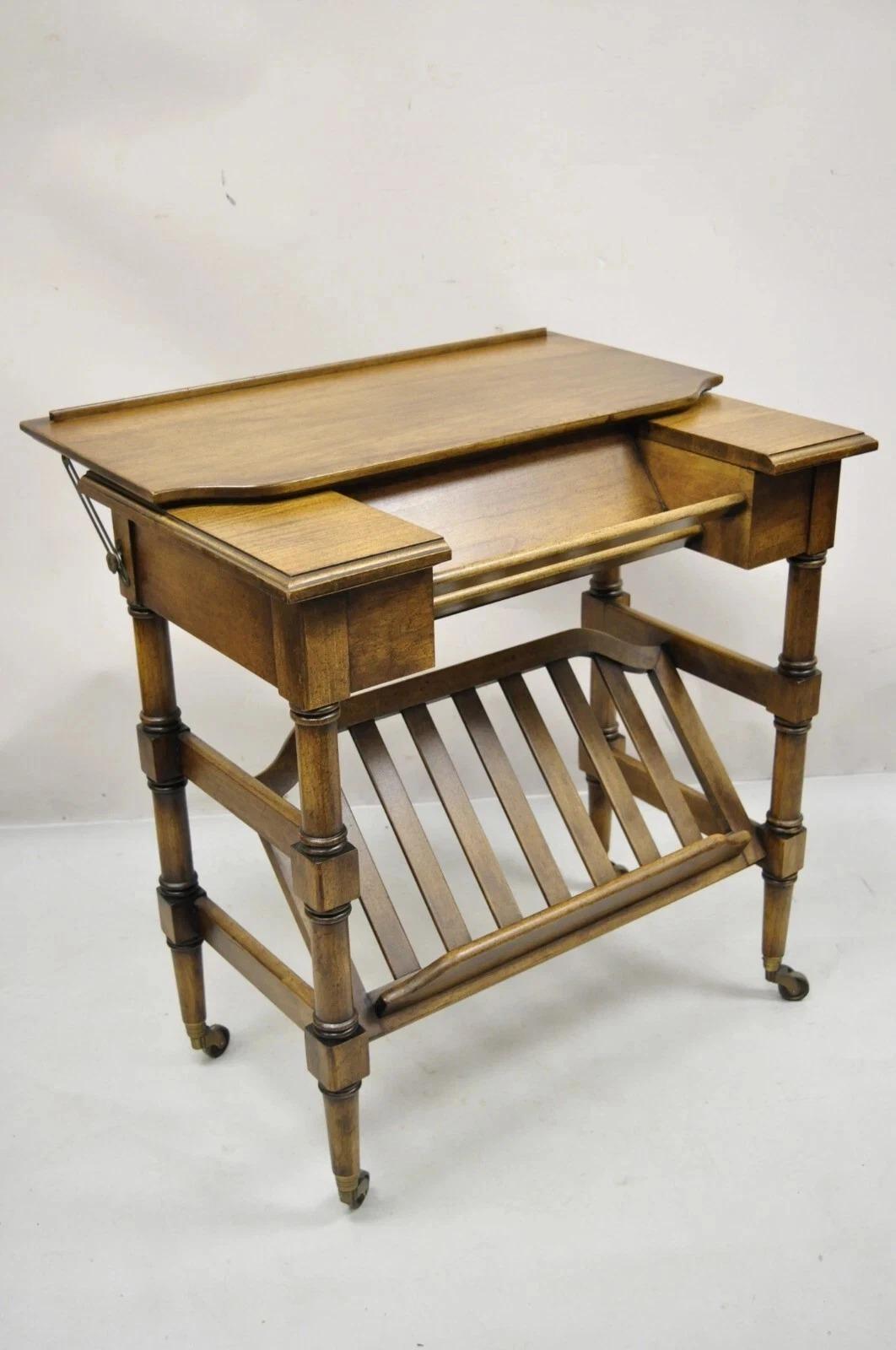 Federal Vintage Brandt Flip Top Piano Style Small Cherry Wood Writing Desk Console Table For Sale