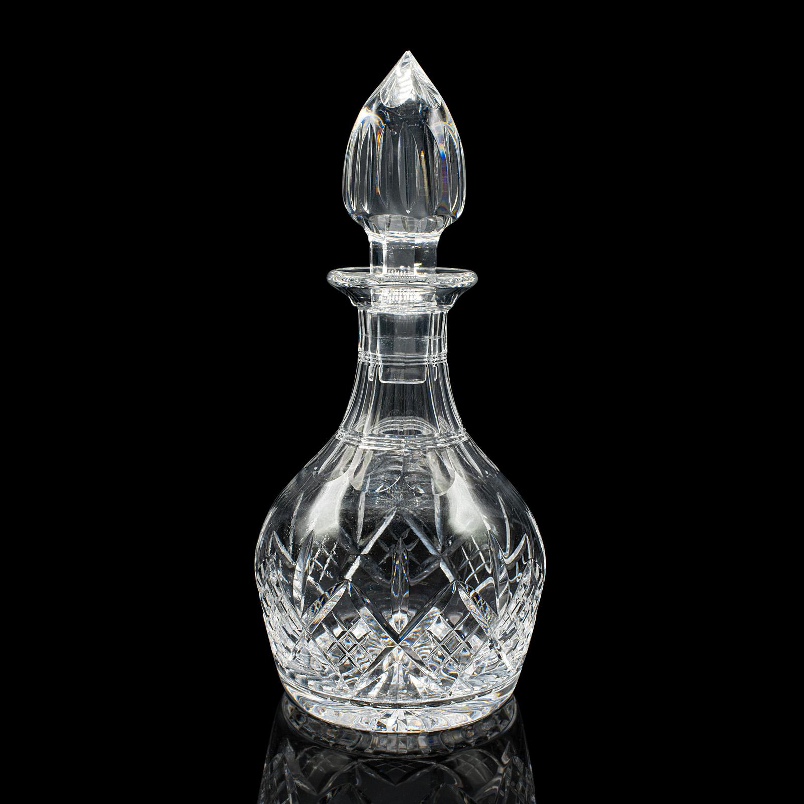 Vintage Brandy Decanter, English Cut Glass Spirit Vessel, Mid 20th Century, 1950 In Good Condition For Sale In Hele, Devon, GB