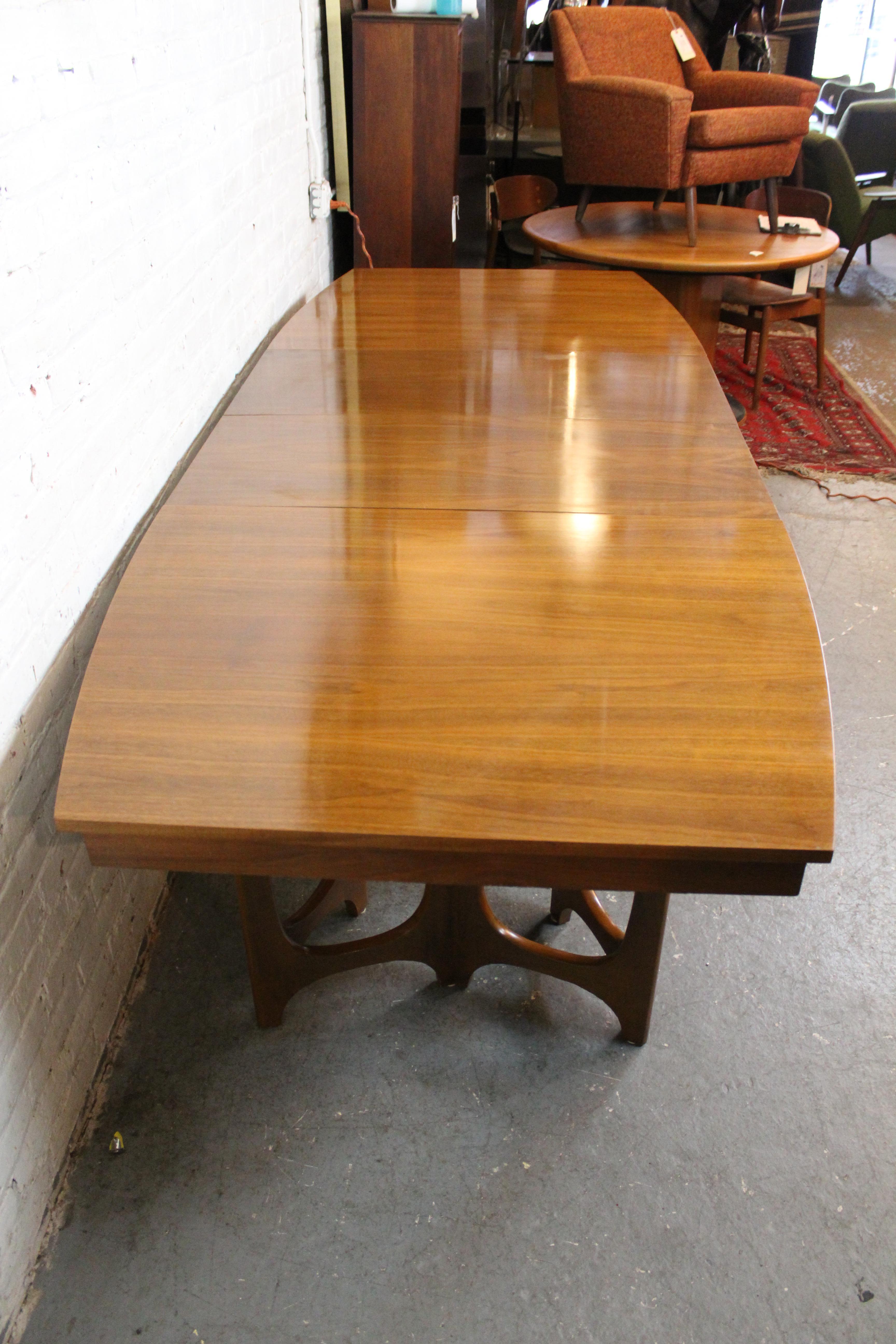 Vintage Brasilia Style Extending Dining Table by Young Manufacturing 8
