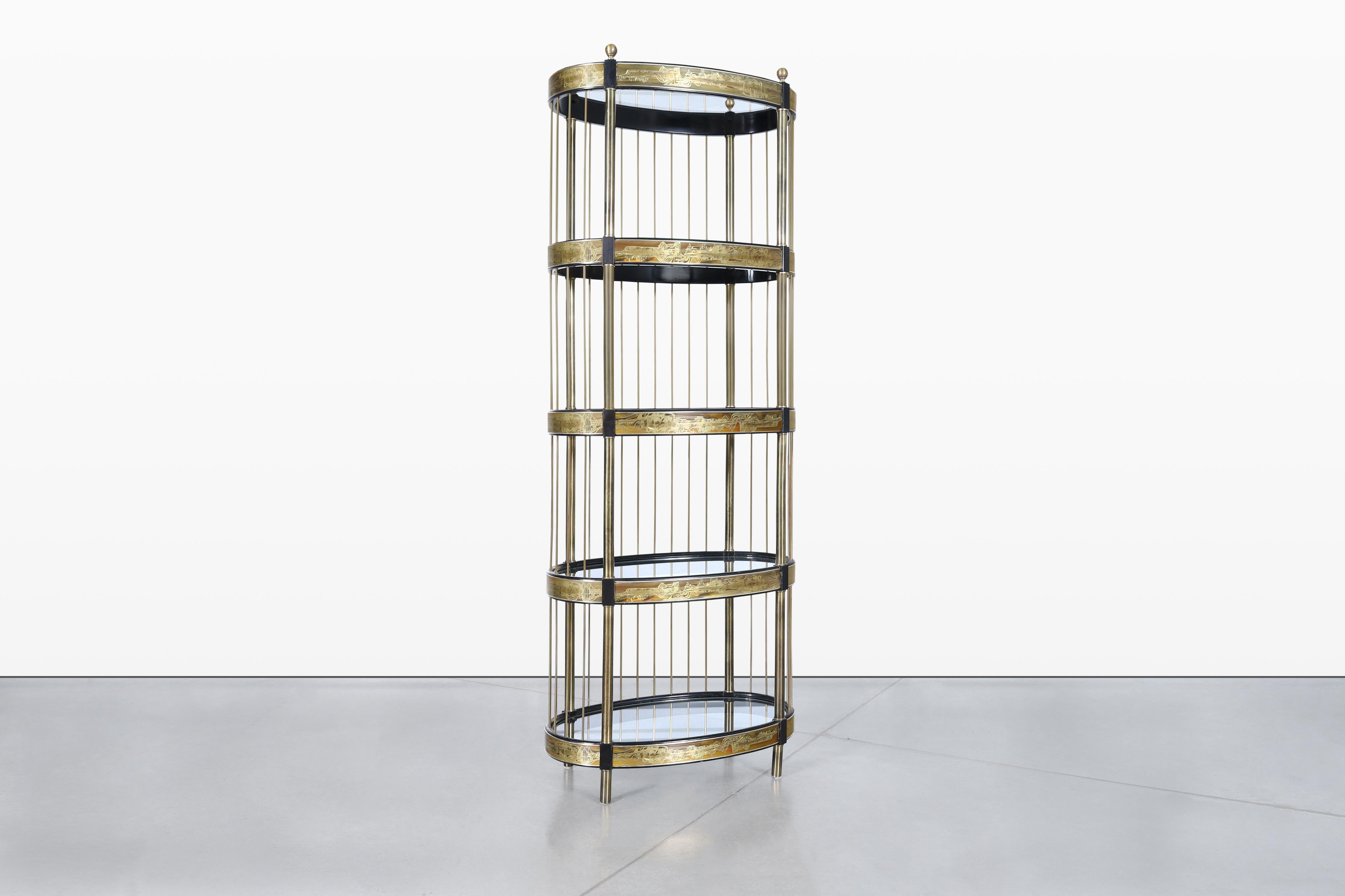 Etagere vintage in ottone acidato di Bernhard Rohne per Mastercraft in vendita 1