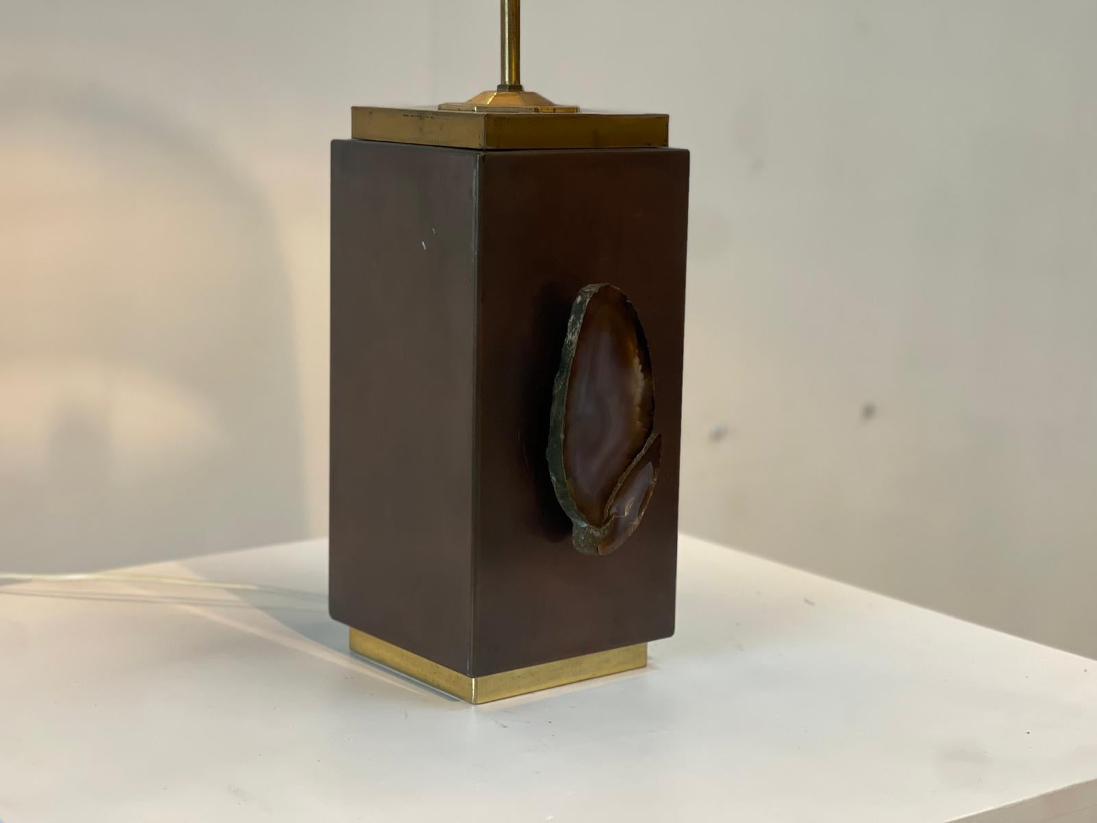 Lámpara de sobremesa vintage de ágata de latón, años 70 en venta 7