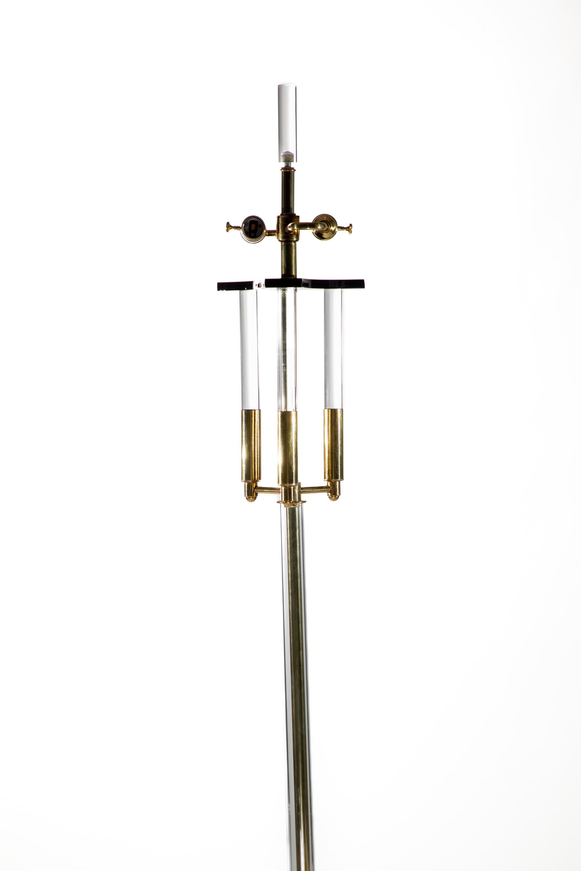 Vintage Brass and Acrylic Floor Lamp In Good Condition For Sale In Dallas, TX