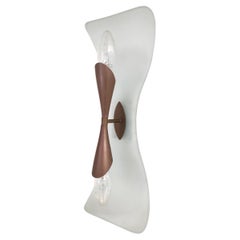 Vintage Brass and Etched and Curved Glass Wall Light ascribable to Fontana Arte