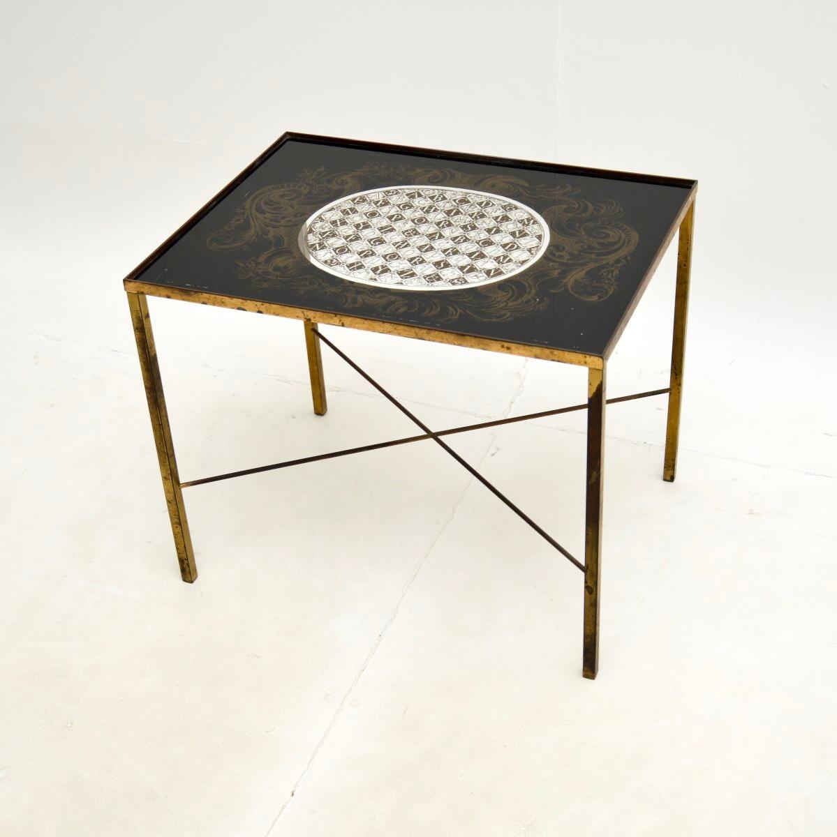Vintage Brass and Glass Side Table (Moderne der Mitte des Jahrhunderts) im Angebot