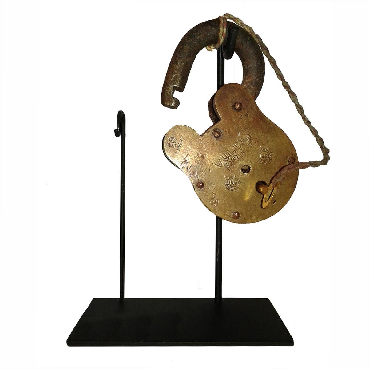 Vintage Brass and Iron Padlock, Early 20th Century For Sale 4