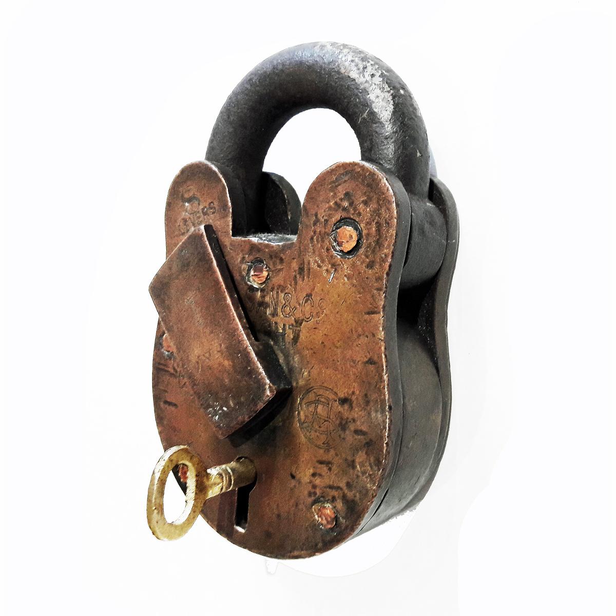 Vintage Brass and Iron Padlock, Early 20th Century 1