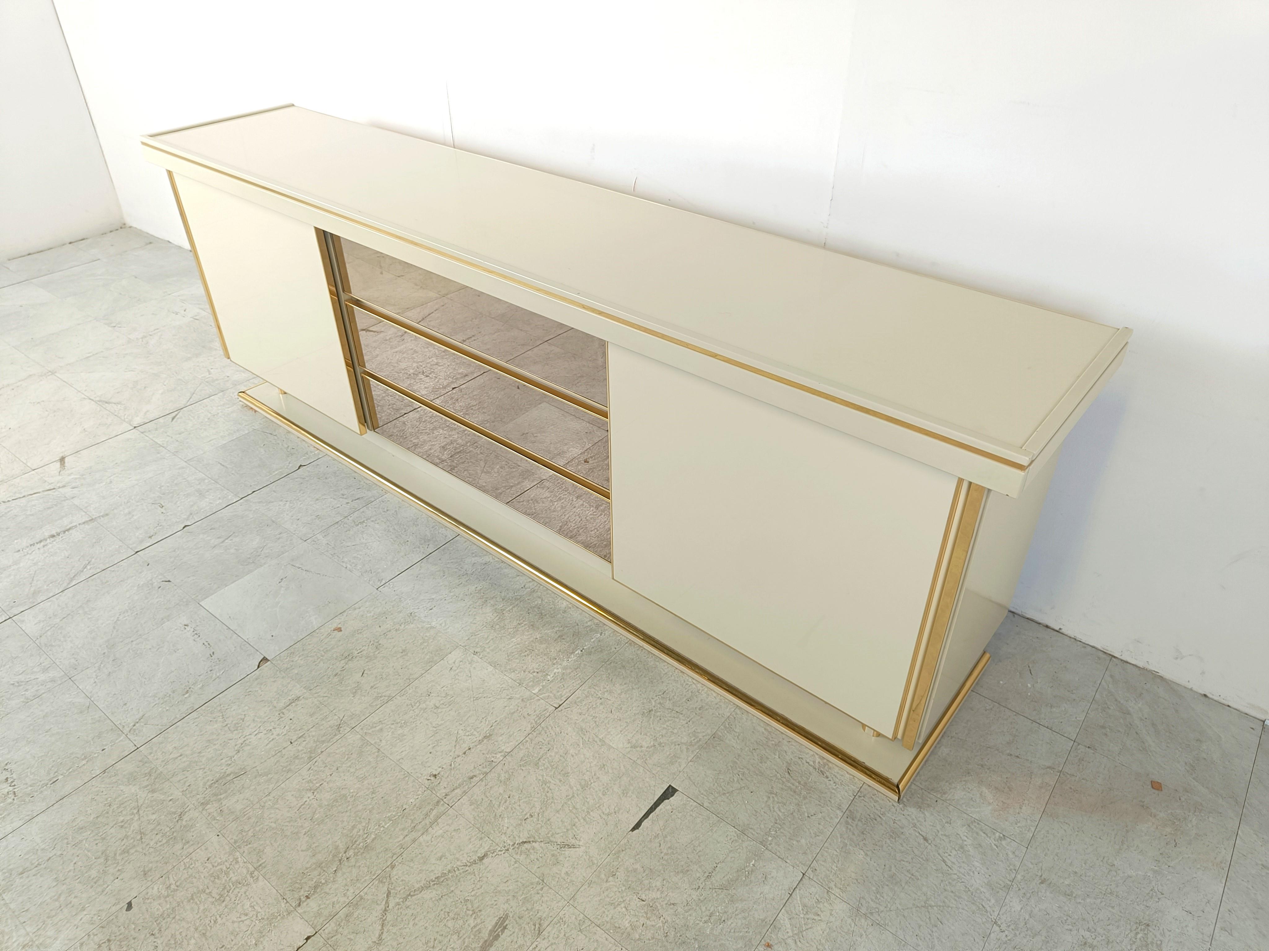 Vintage brass and lacquer sideboard, 1970s For Sale 4