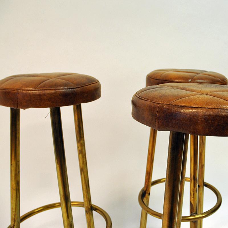 Vintage Brass and Brown Leather Barstools Set of Three Scandinavia, 1950s In Good Condition In Stockholm, SE