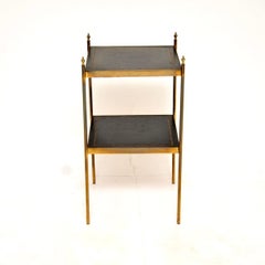 Mesa auxiliar vintage de latón y cuero