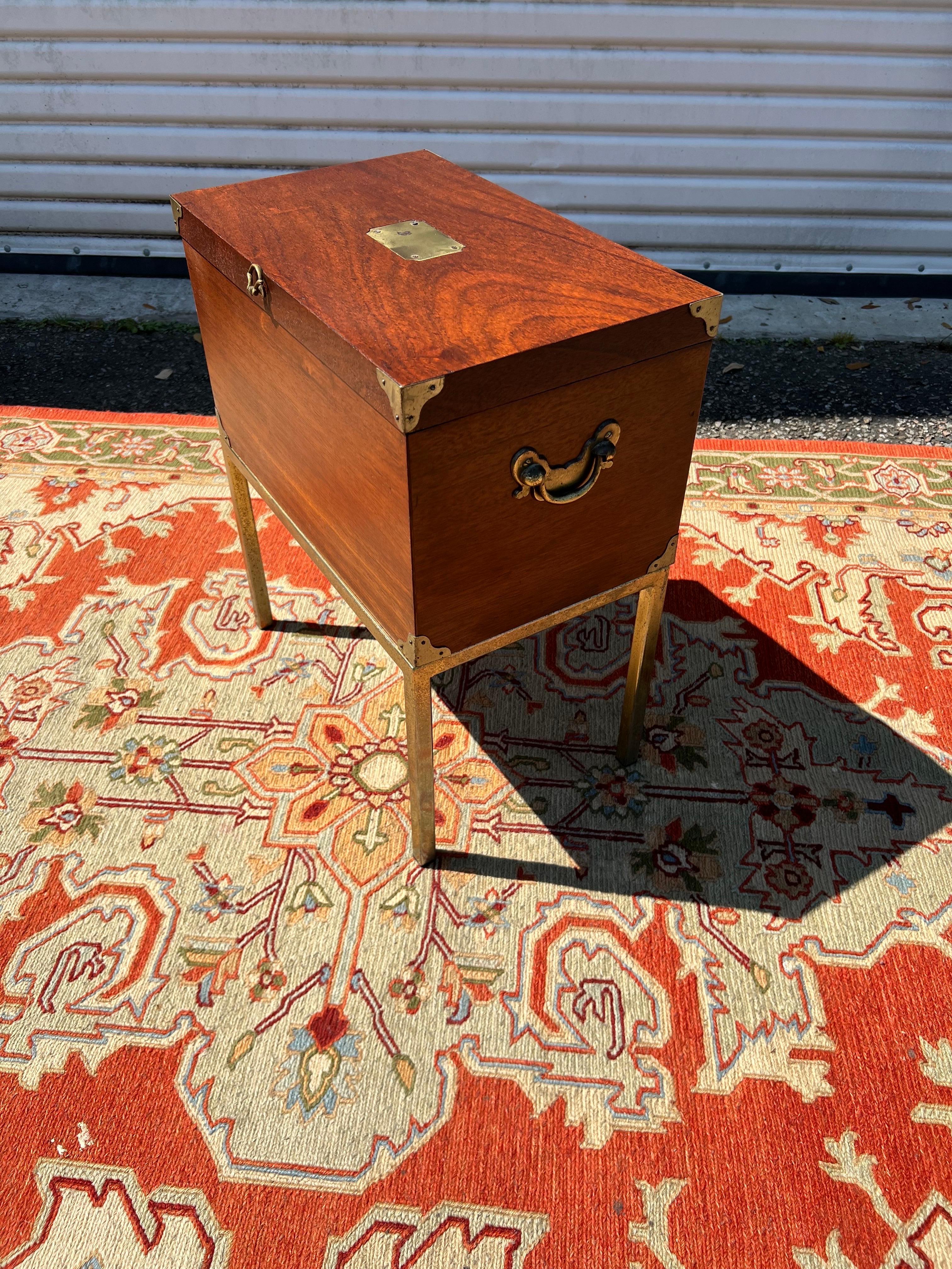 Late 20th Century Vintage Brass and Mahogany Chest on Stand Side Table For Sale