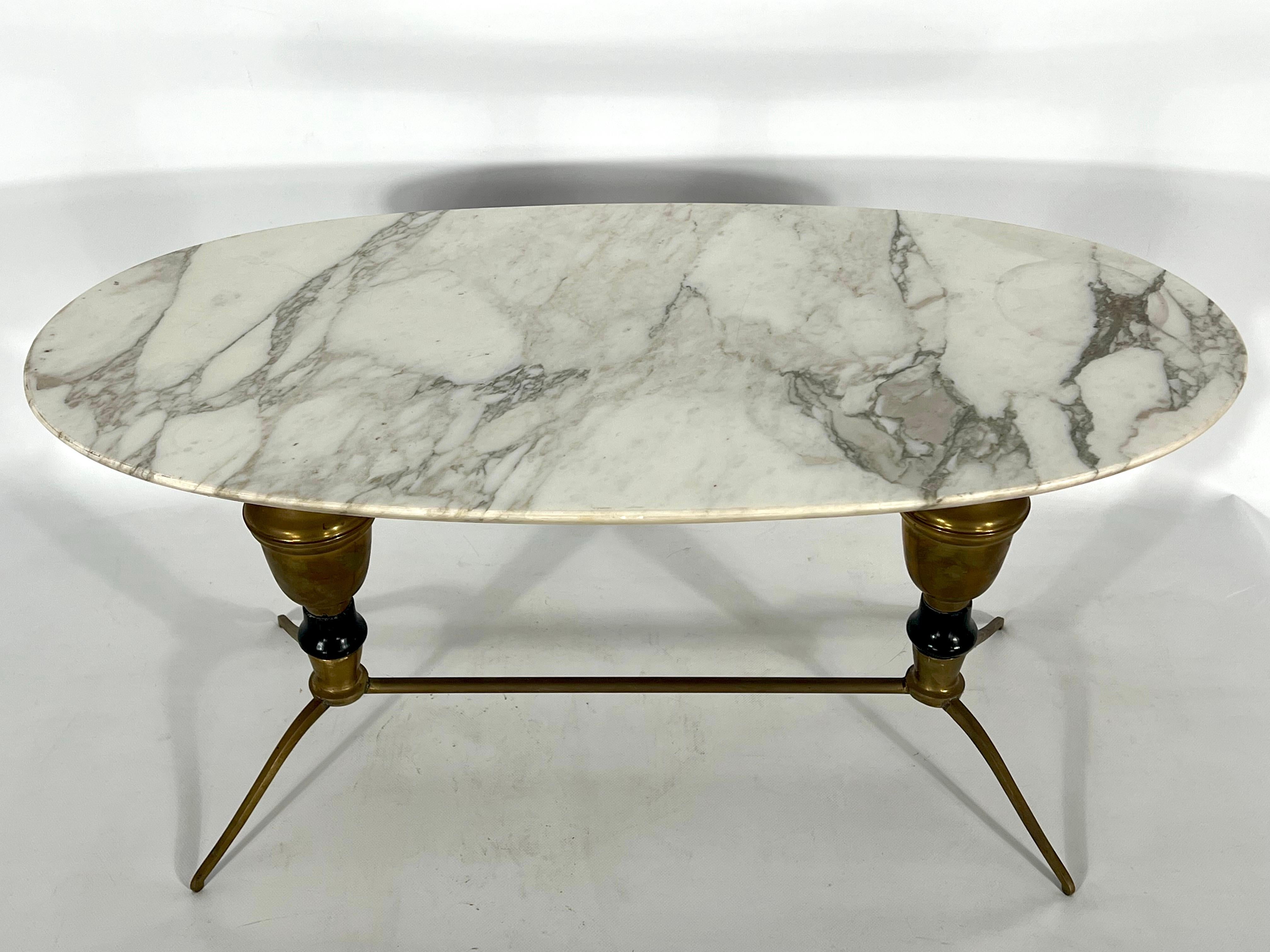 Vintage Brass and Marble Coffee Table, Italy 1950s In Good Condition For Sale In Catania, CT