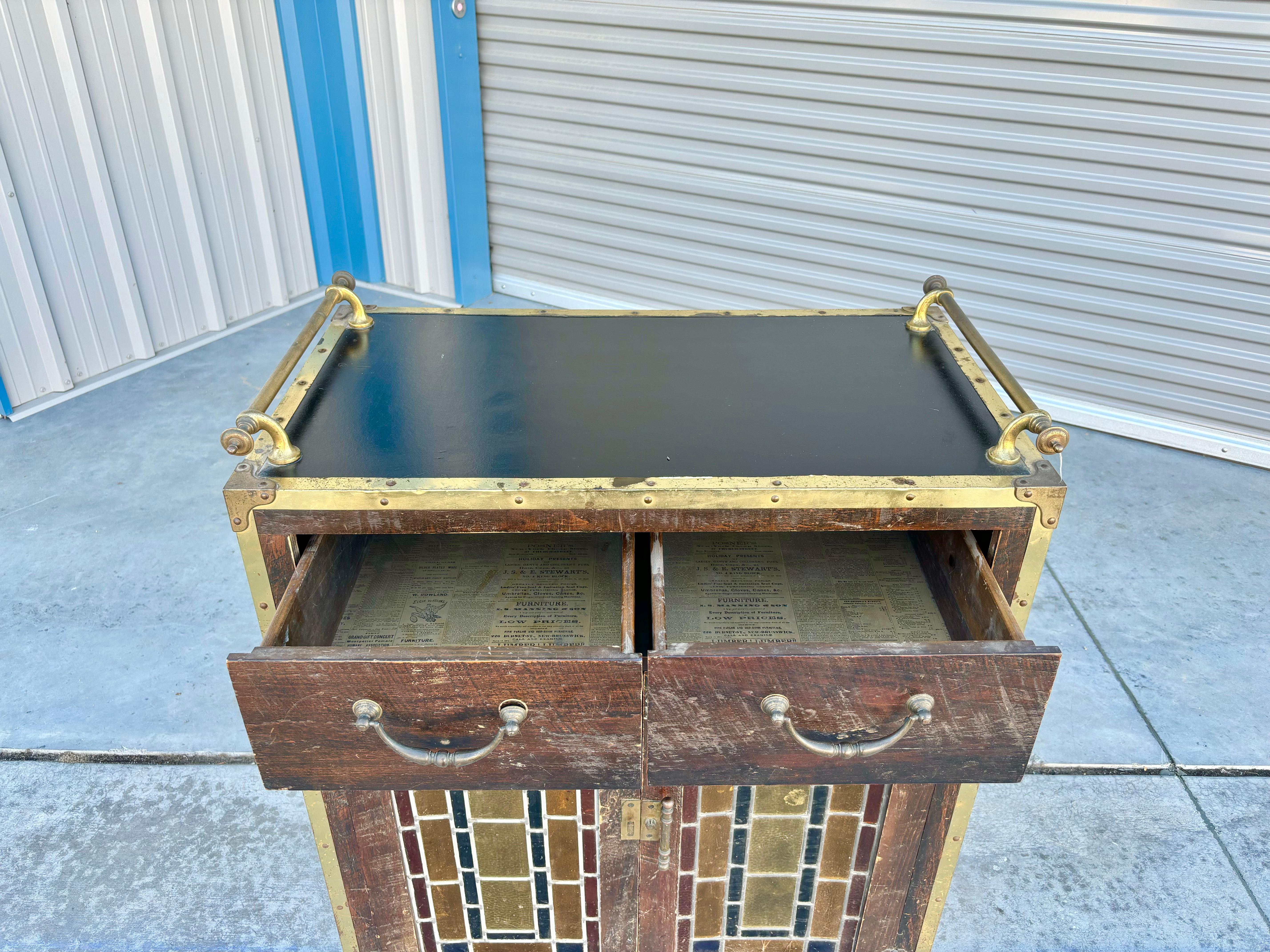 Americano Mobile bar d'epoca in ottone e Oak, 1900 in vendita