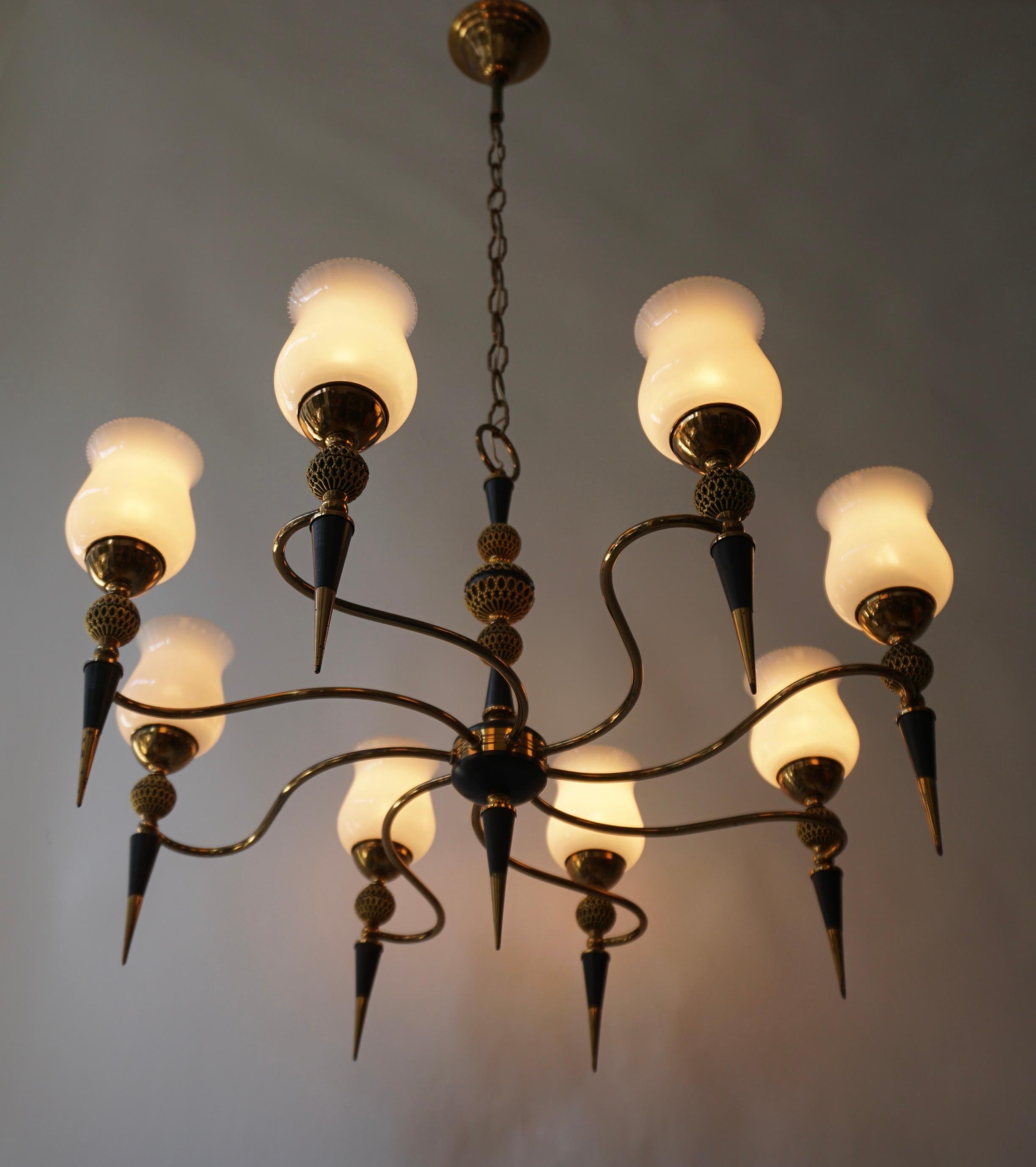 Mid-Century Modern Vintage Brass and Opaline Glass Chandelier Italy 1950s For Sale