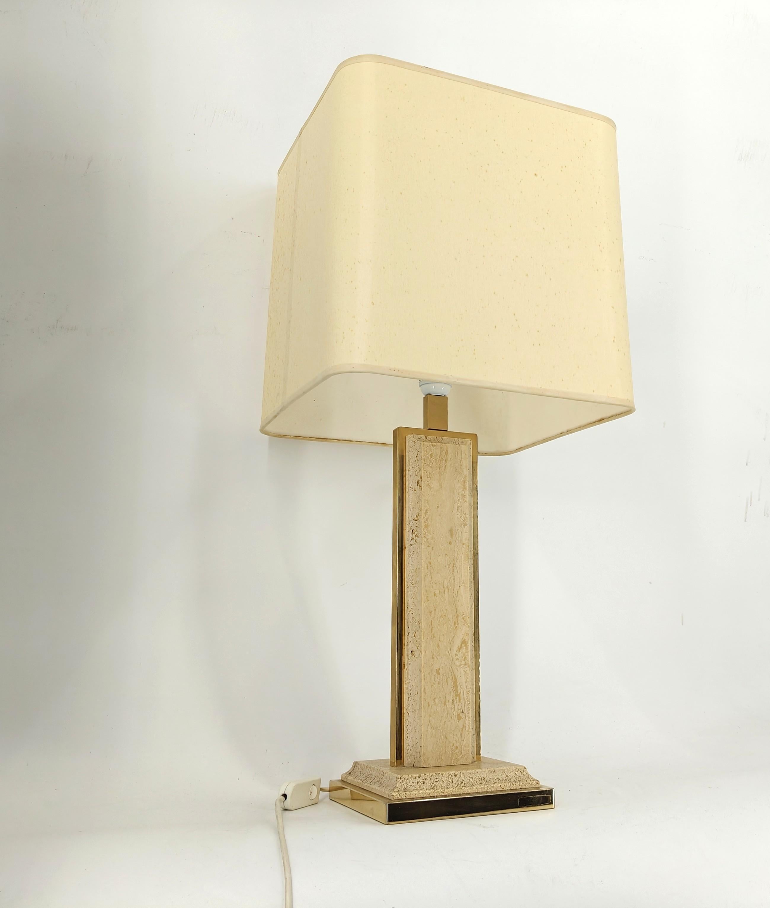 Vintage brass and travertine table lamp by Fedam, 1970s In Good Condition For Sale In Leuven, Vlaams Gewest