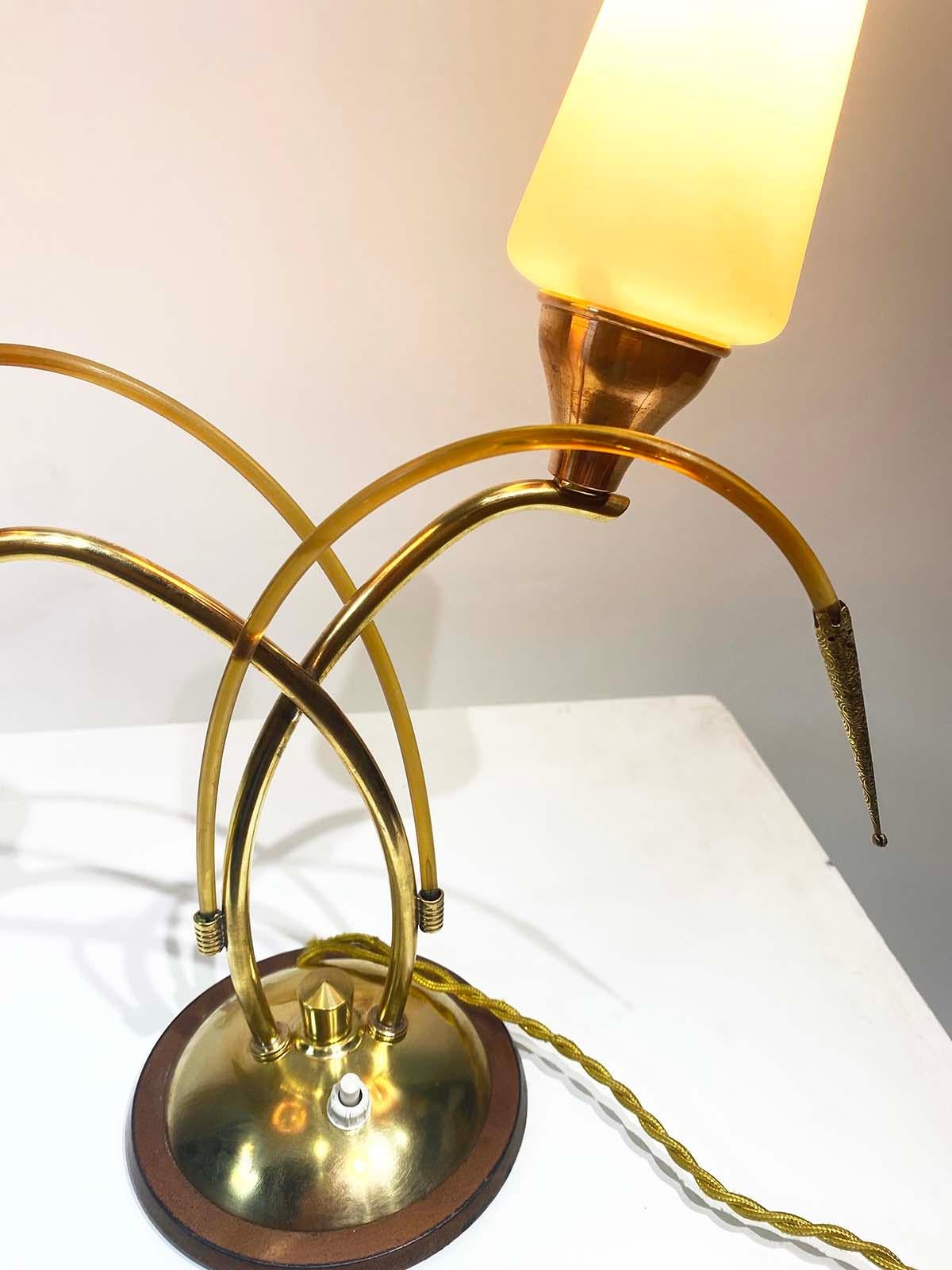 Vintage Brass and White Opaline Table Lamp, circa 1950 For Sale 1