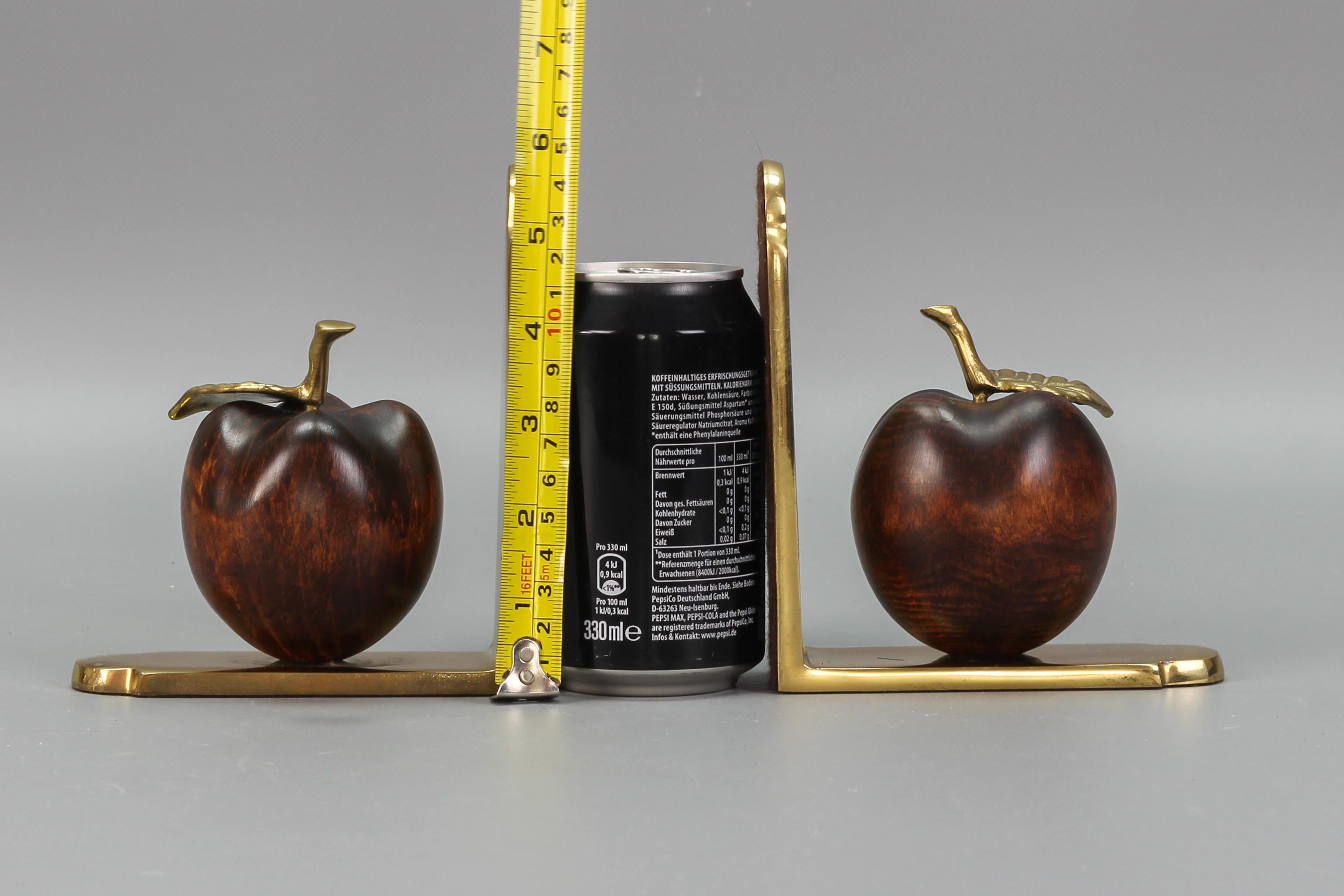 Vintage Brass and Wooden Apples Bookends For Sale 14