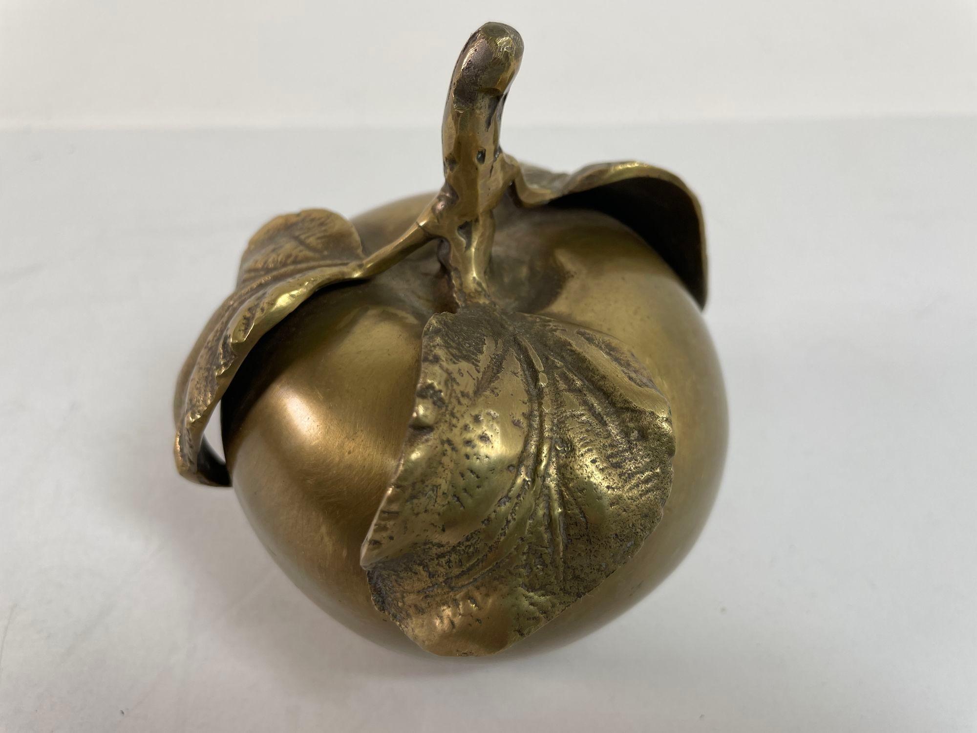 Vintage Brass Apple Sculpture Paperweight For Sale 3